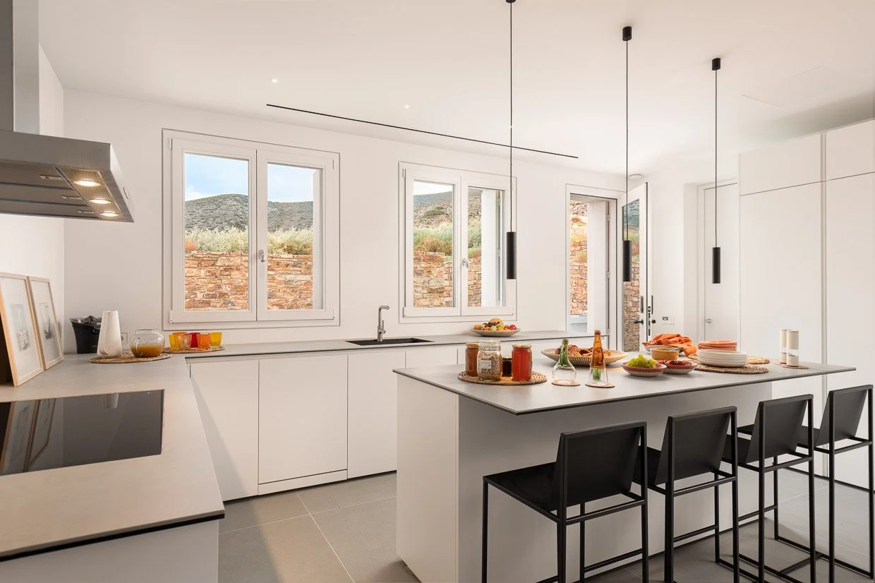 Kitchen WebOpt-3.JPG