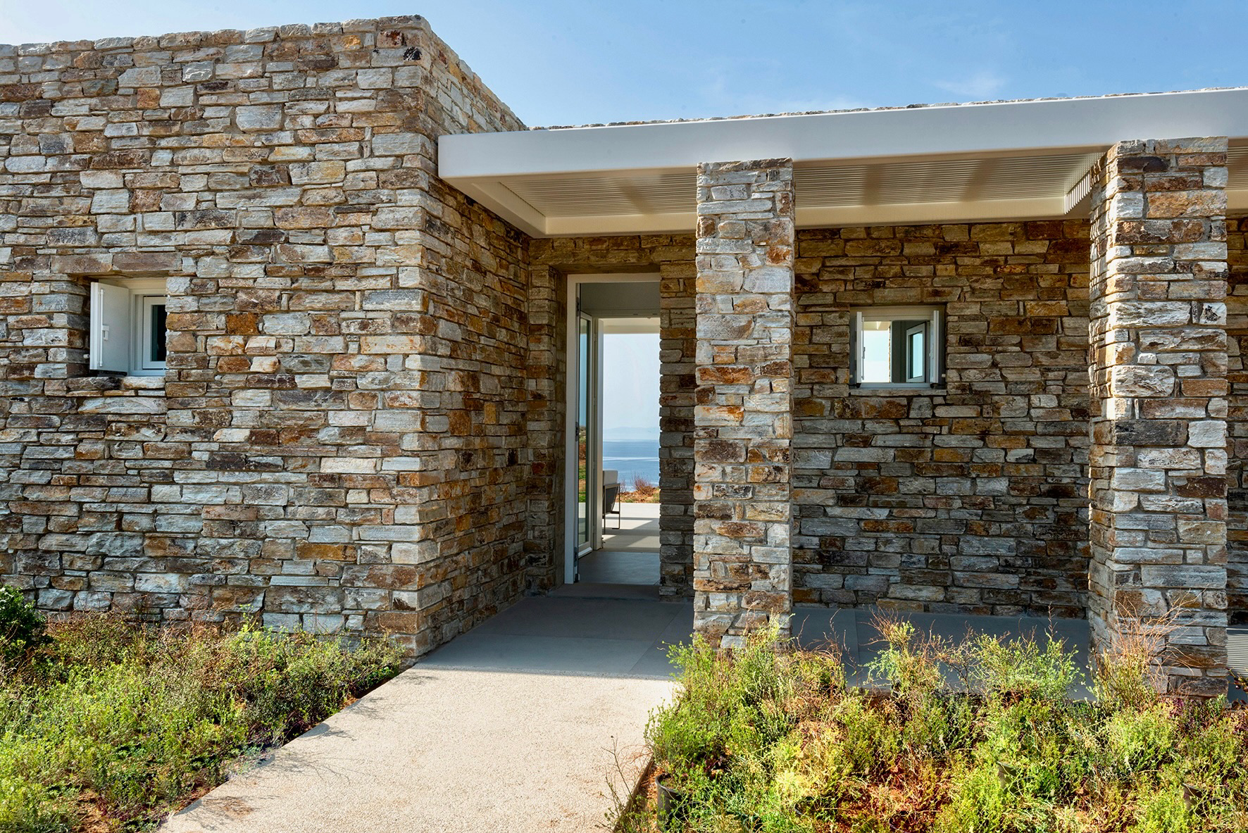 50 CST BUILD 4 Entrance.png