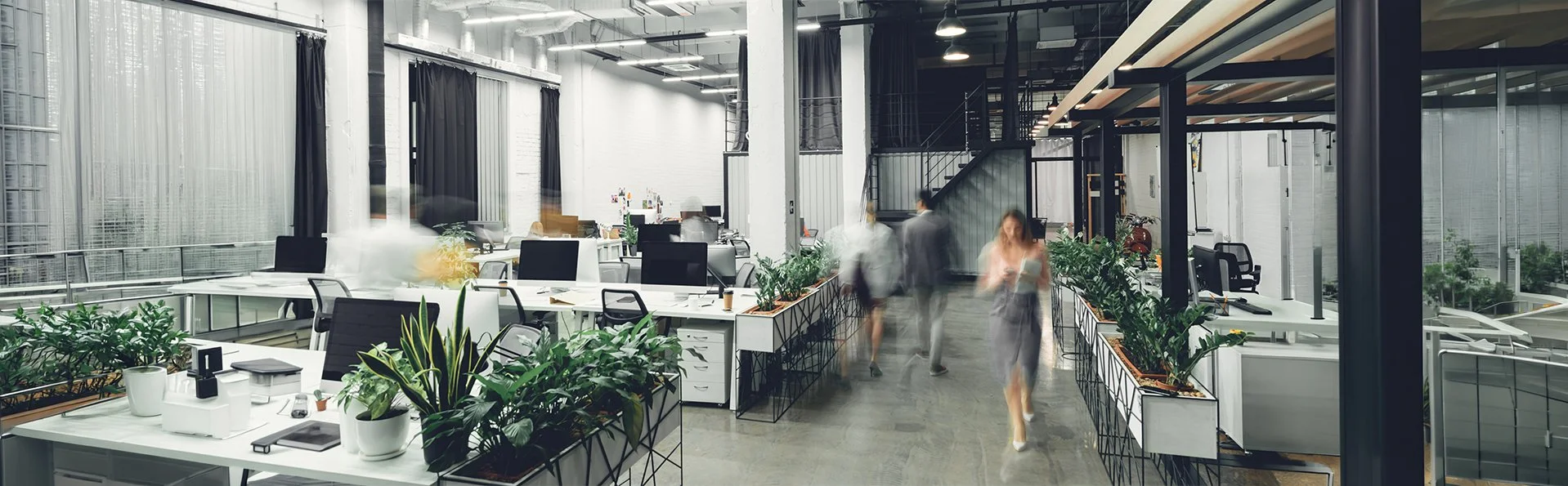 busy open plan office workplace