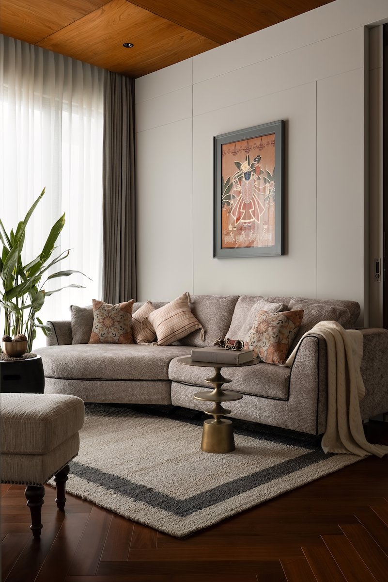 Apt at Embassy Lake Terraces-11.jpg