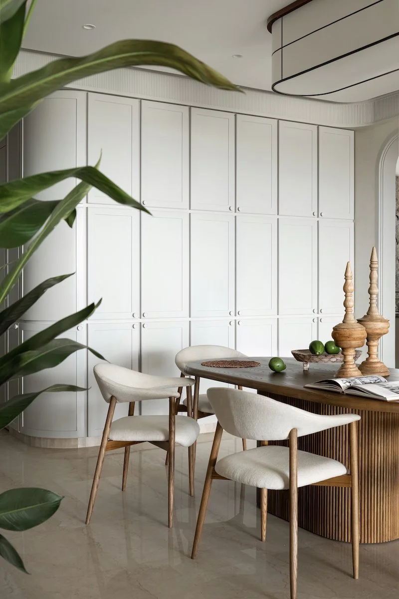 Apt at Embassy Lake Terraces-2.jpg