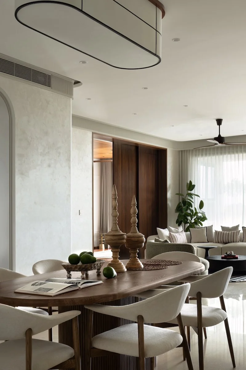 Apt at Embassy Lake Terraces-7.jpg