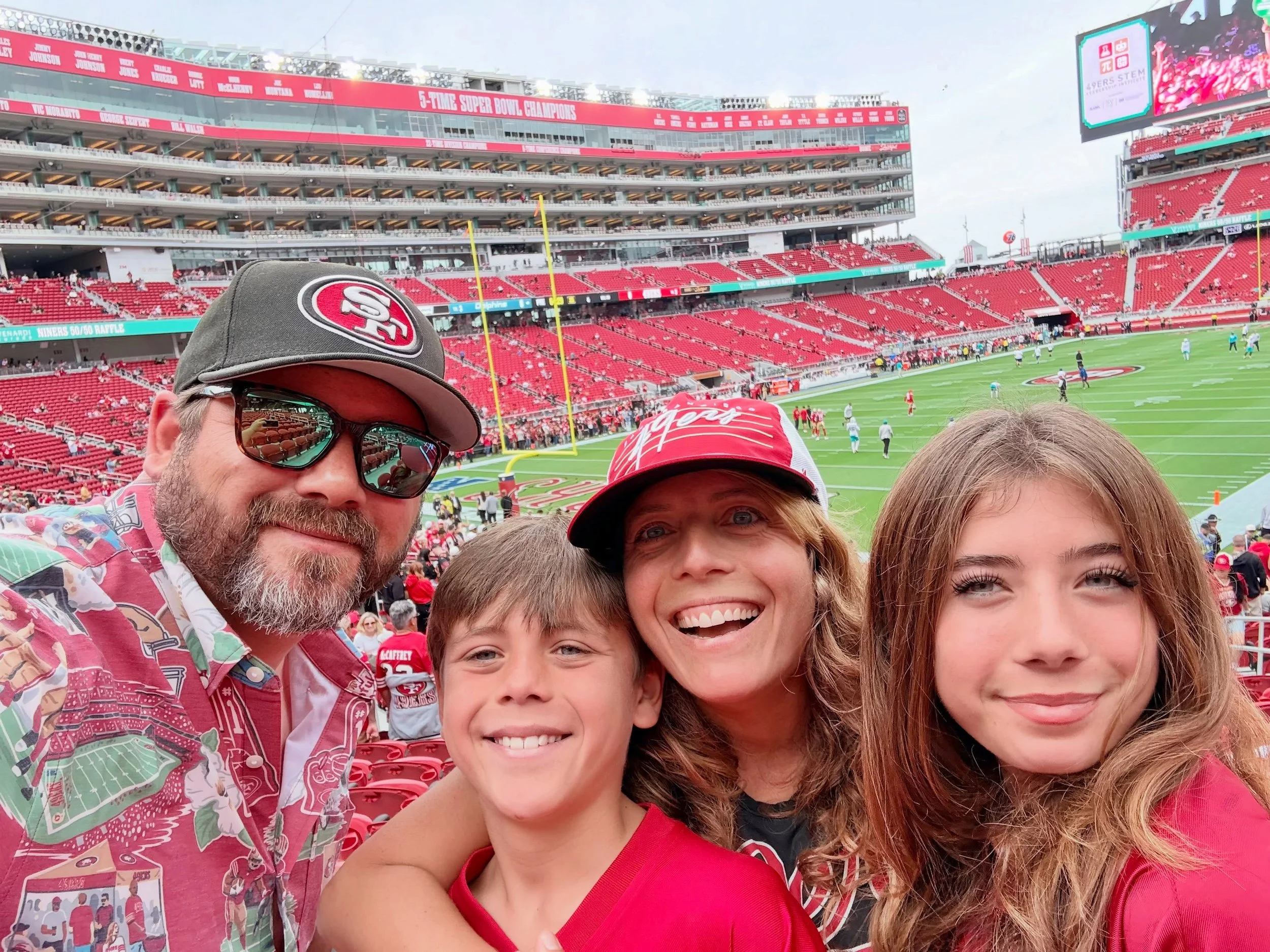 Home opener 2026 - Bang Bang!
-
-
-
-
#sanfrancisco49ers #sfhomeopener #49ers #49ers2026 #bangbangninergang