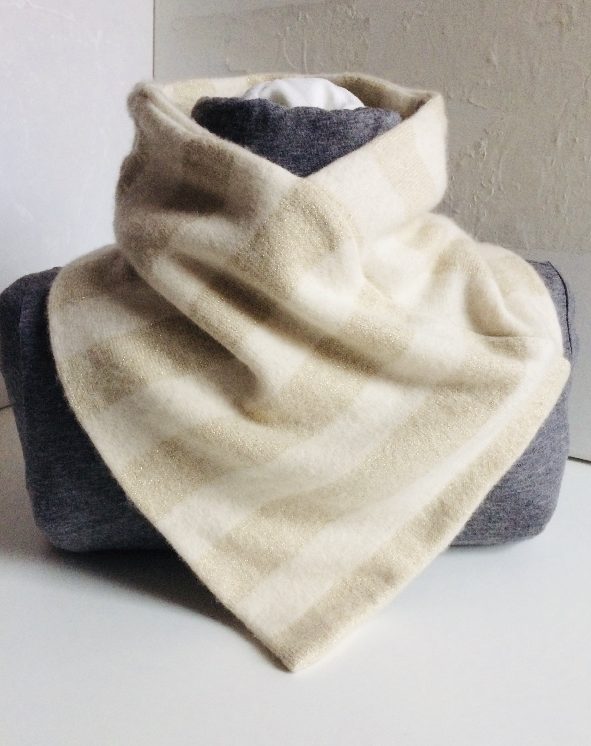 Cream & Gold Cashmere Snug