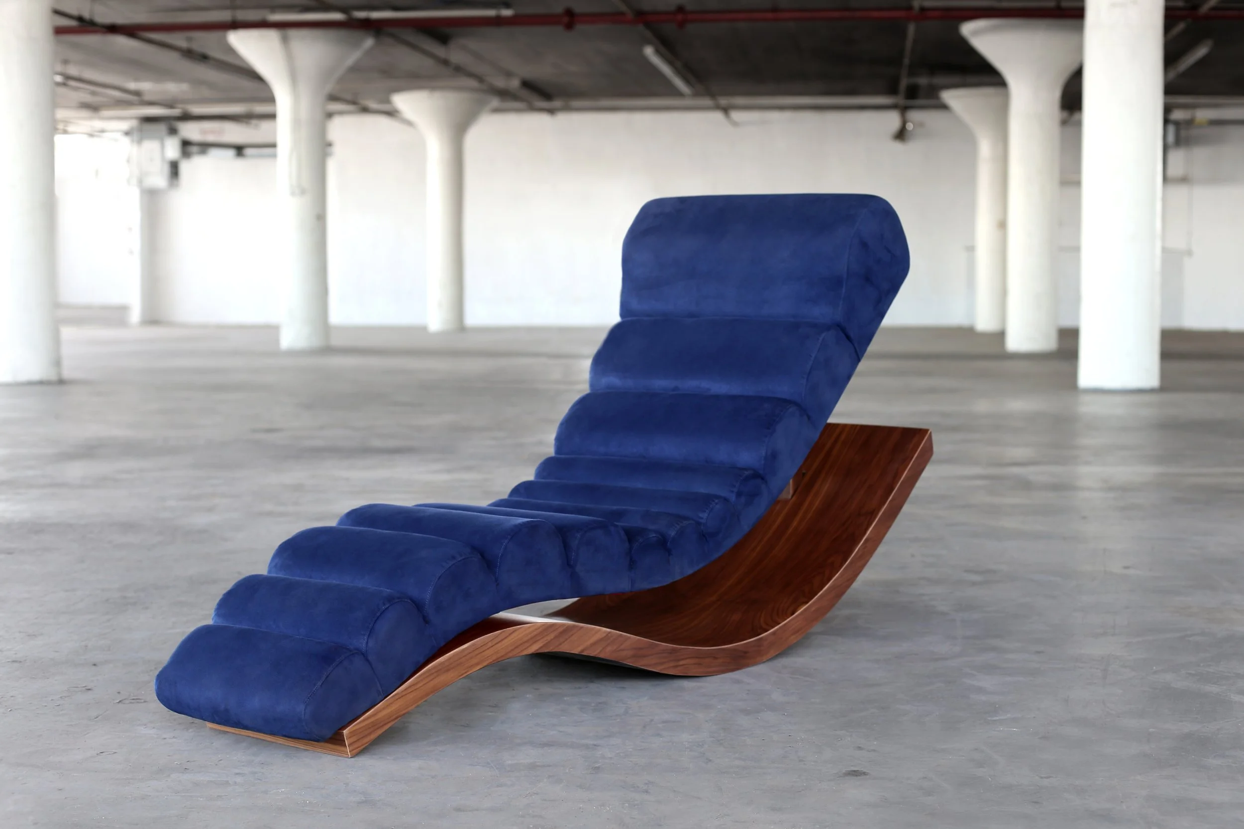 wave_lounge_chair.jpg