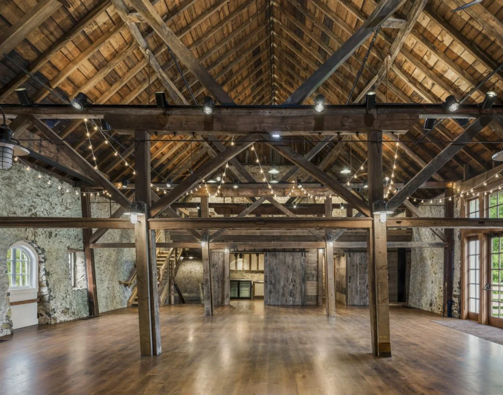 NEW-Tom-Crane-Barn-loft-interior-wide-shot-1024x804.jpg