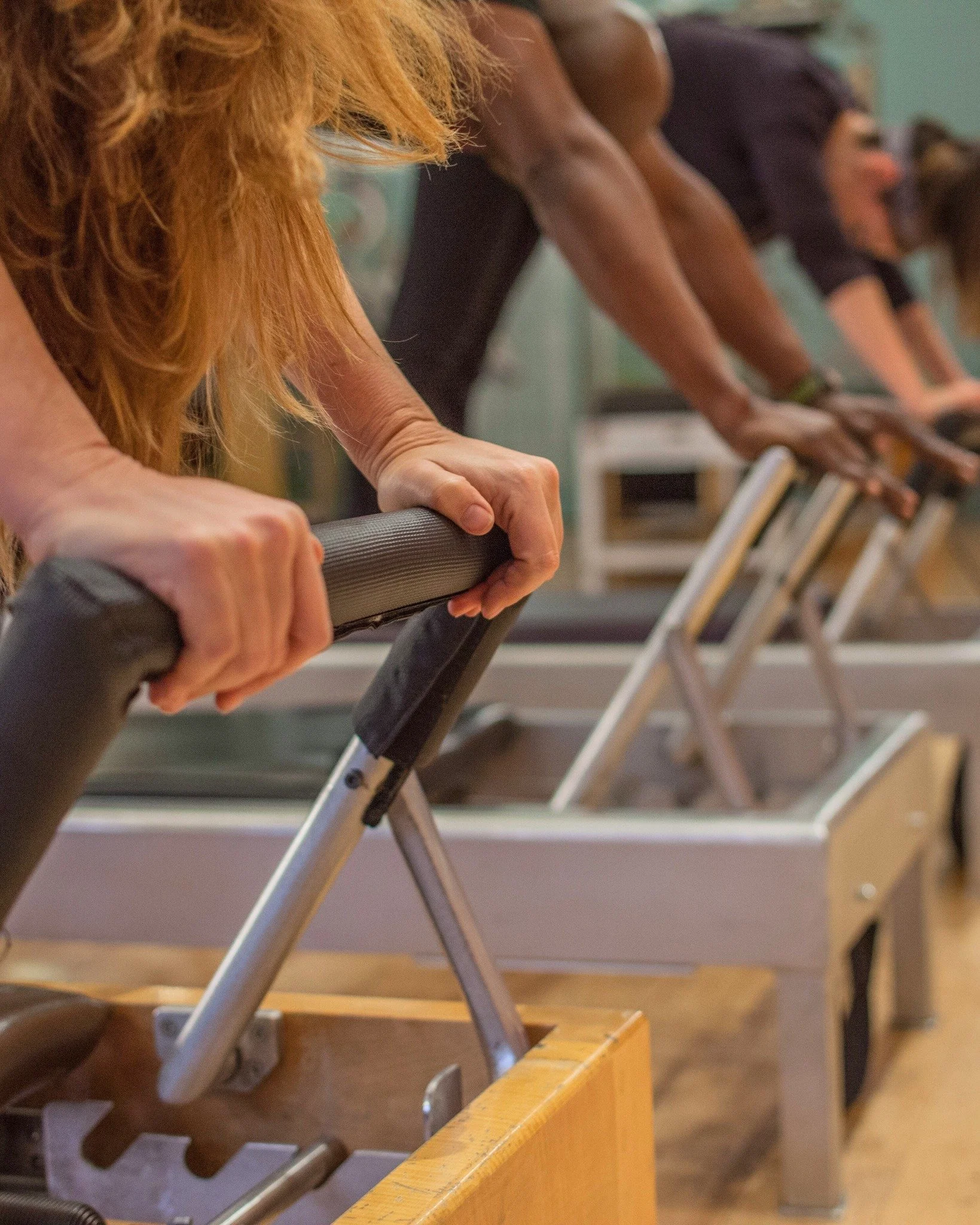 Want to feel stronger, faster? 👀 Consistency makes all the difference.

When you practice at least twice a week, your body gets enough repetition to truly organize, align, and build strength that lasts. You feel:

💪 More aligned
💪 Less stressed
💪