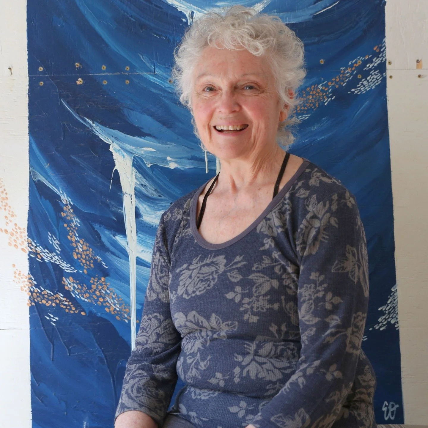 Mother's Day is all about celebrating the extraordinary women who inspire us daily. My mom is a Pilates teacher! She inspires me and our Kinesia Pilates community. 

Whether your own mother or a very special mentor who you trust and who "sees&qu