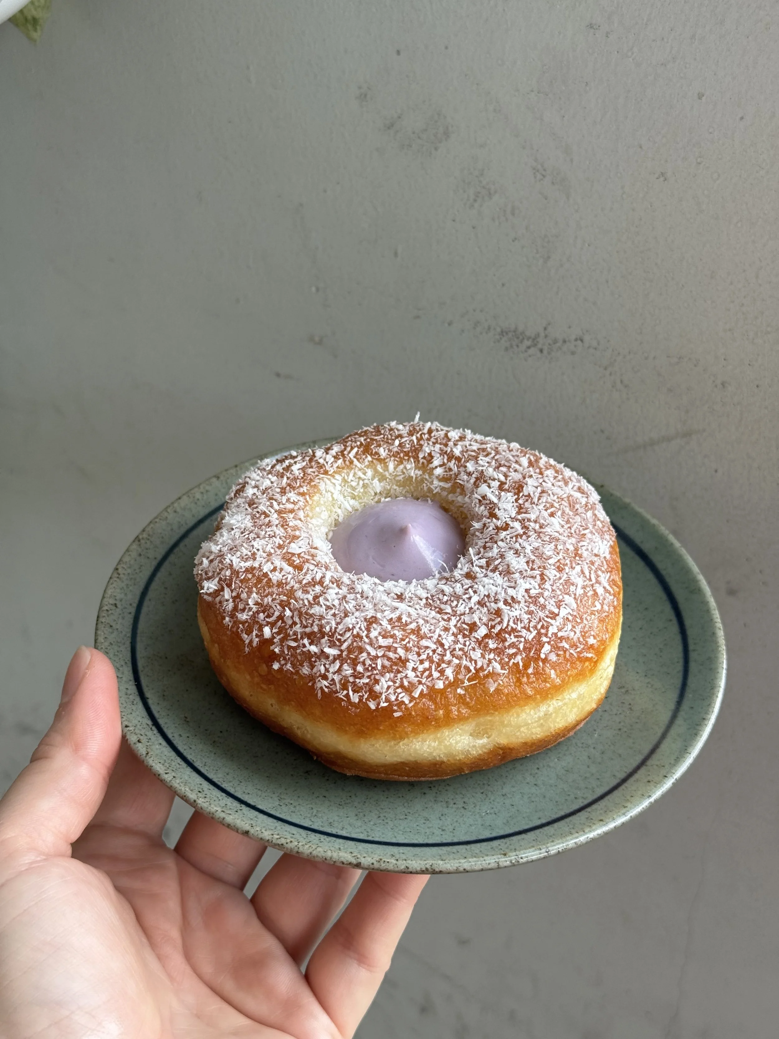 Bánh Donut Hoa Khoai Môn (55,000)