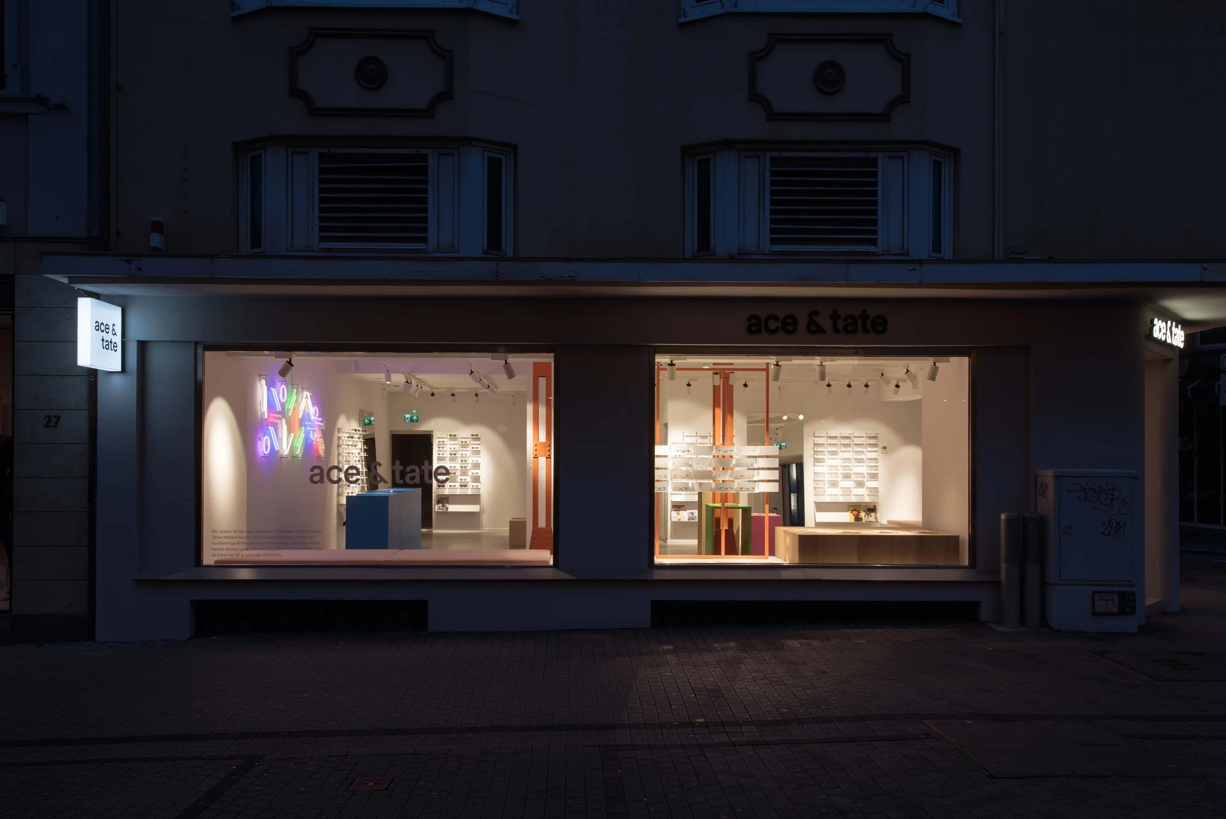 NEON-STUTTGART-01.jpg