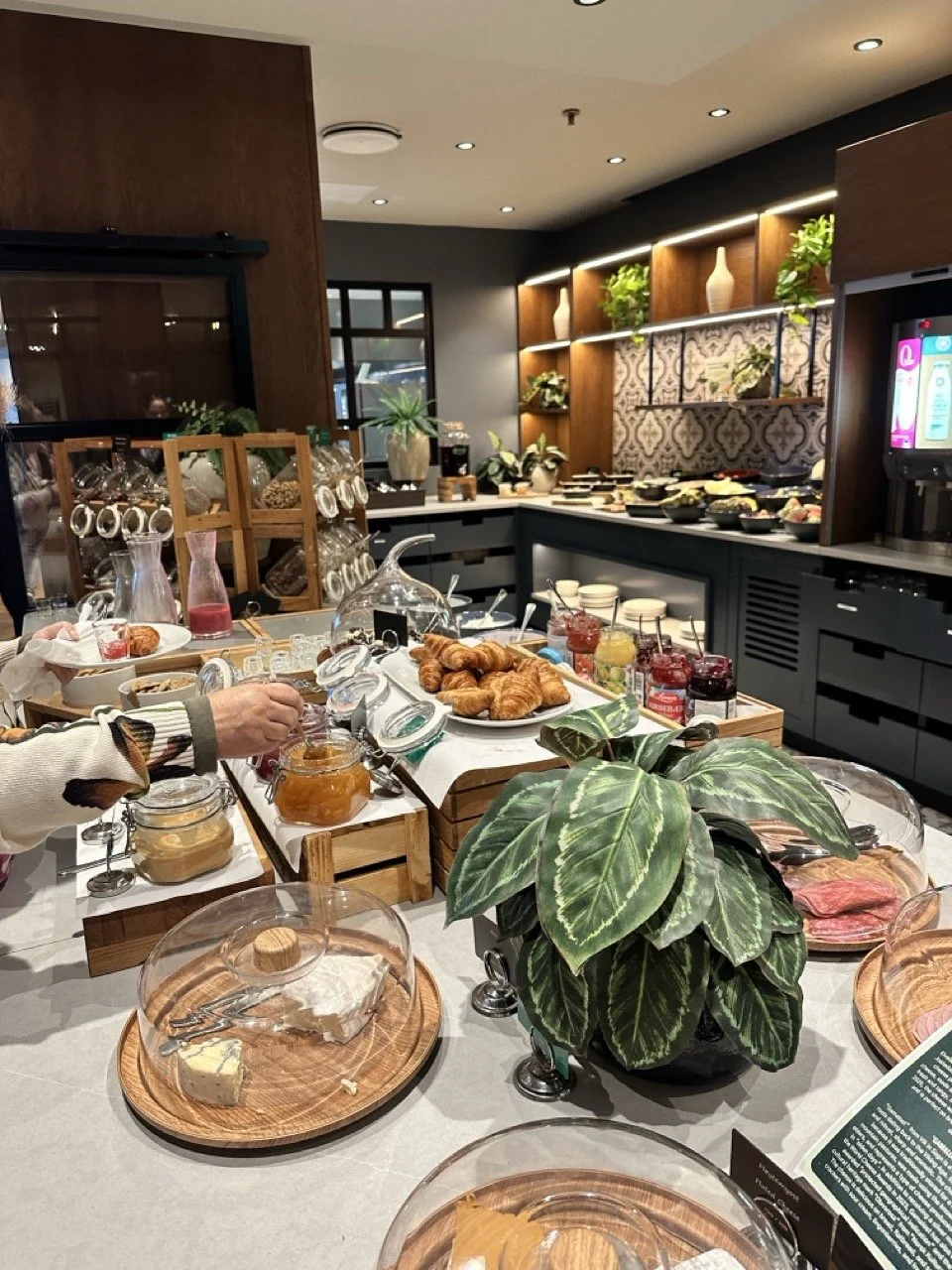 Sognasmart 2026 hotellfrukost – stort.jpeg