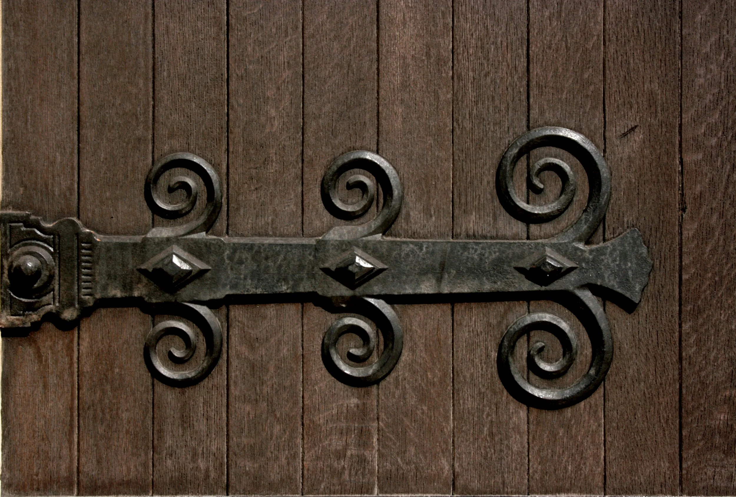 Christ Church Strap Hinge 2.jpg