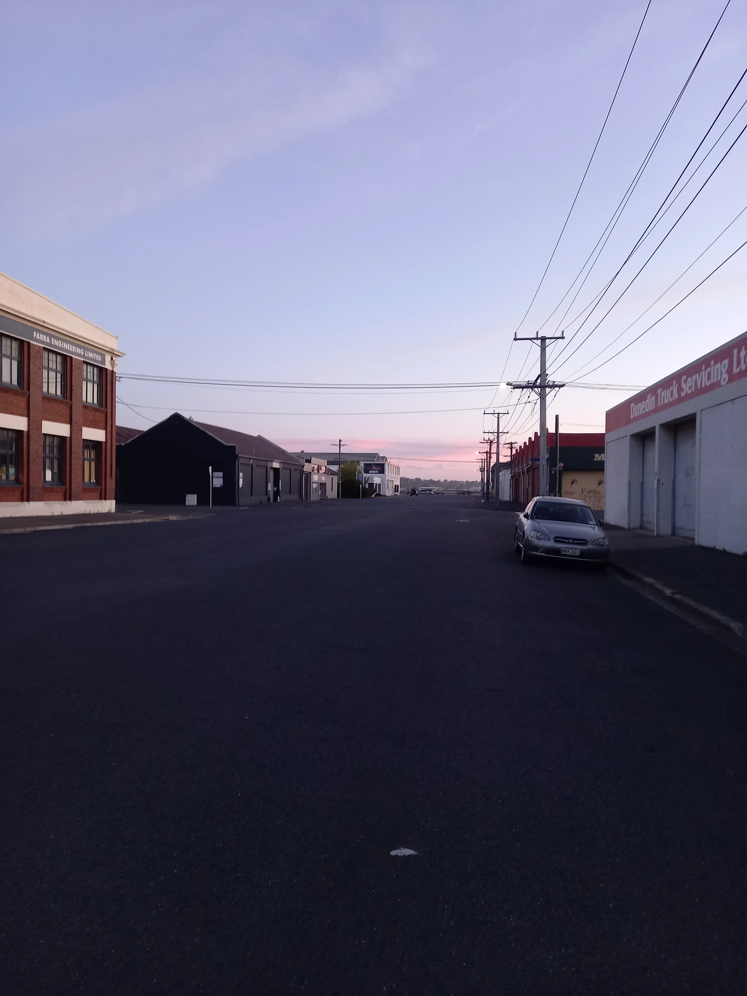 Either morning or evening. who knows, aye. i'm not wrong though haha