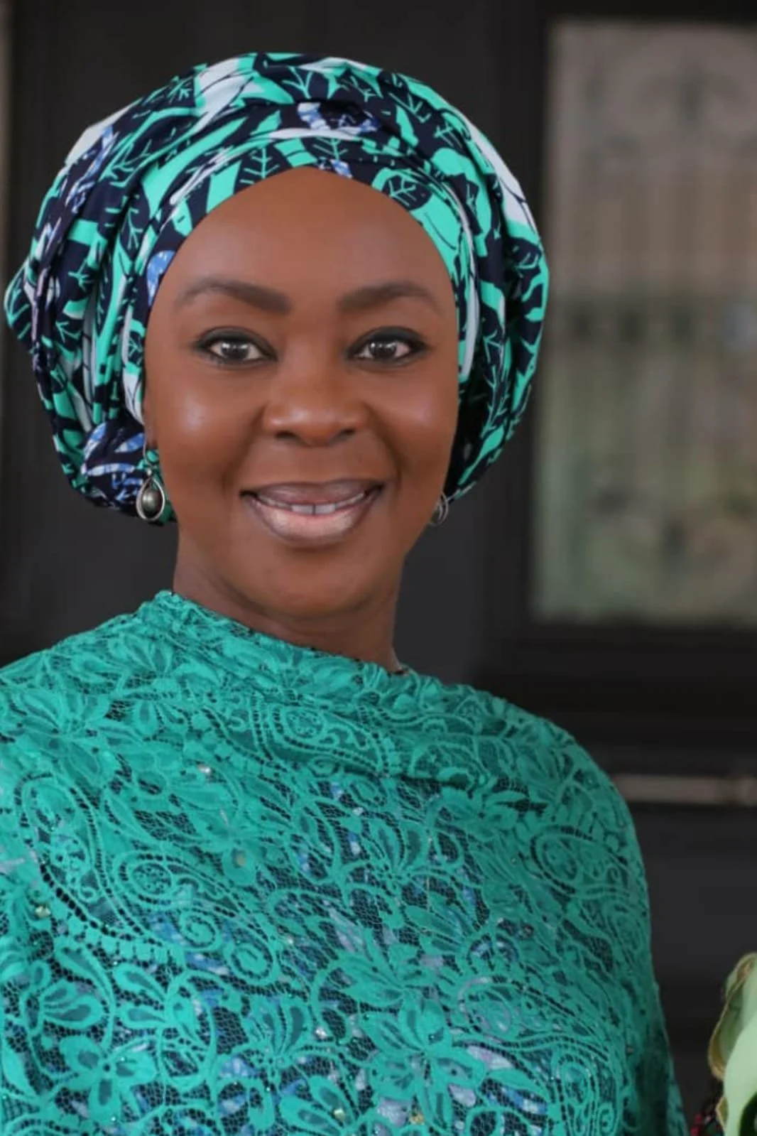 HETS headshot 2.jpeg