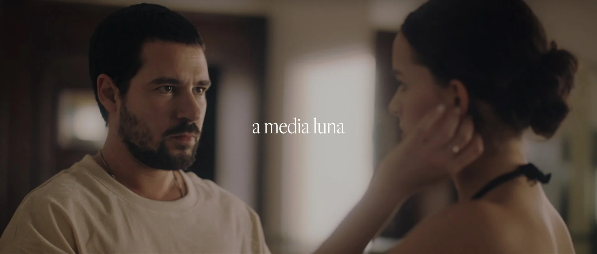 Juan Botta - a media luna