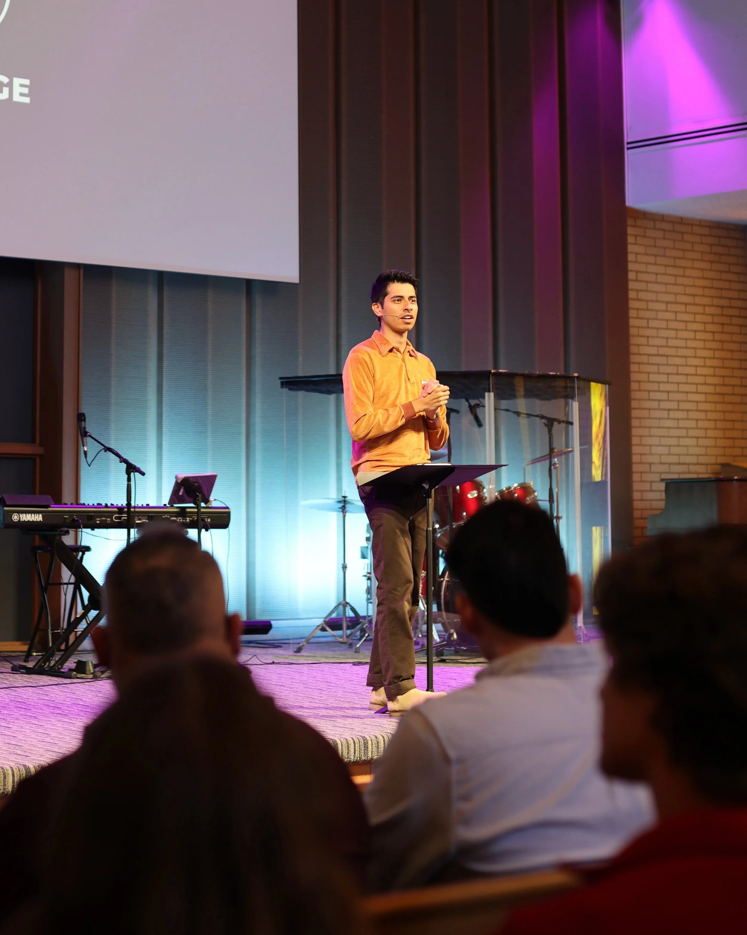 Happy Friday! We hope you&rsquo;ve had a good week and we hope to see you tomorrow!

10:00am &mdash; Bible Study: Chapel
10:30am &mdash; Bible Study: Classroom
10:30am &mdash; Tiny Humans, Kindergarten &amp; Teens 
11:30am &mdash; Worship Gathering
1