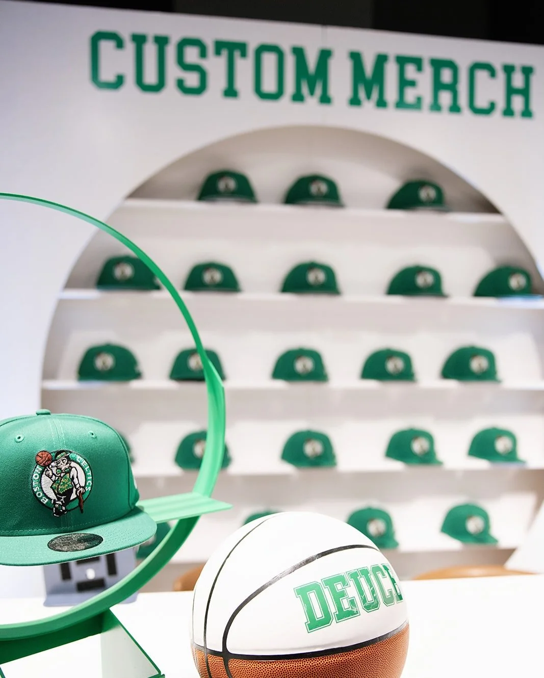 On-site embroidery for Deuce&rsquo;s Ballin&rsquo; Into Eight allowed guests to design their own @celtics @neweracap and it was a hit with kids and adults alike. (Yes, I absolutely made one for myself 😉)

Endless thanks to @inksofgod for such a seam