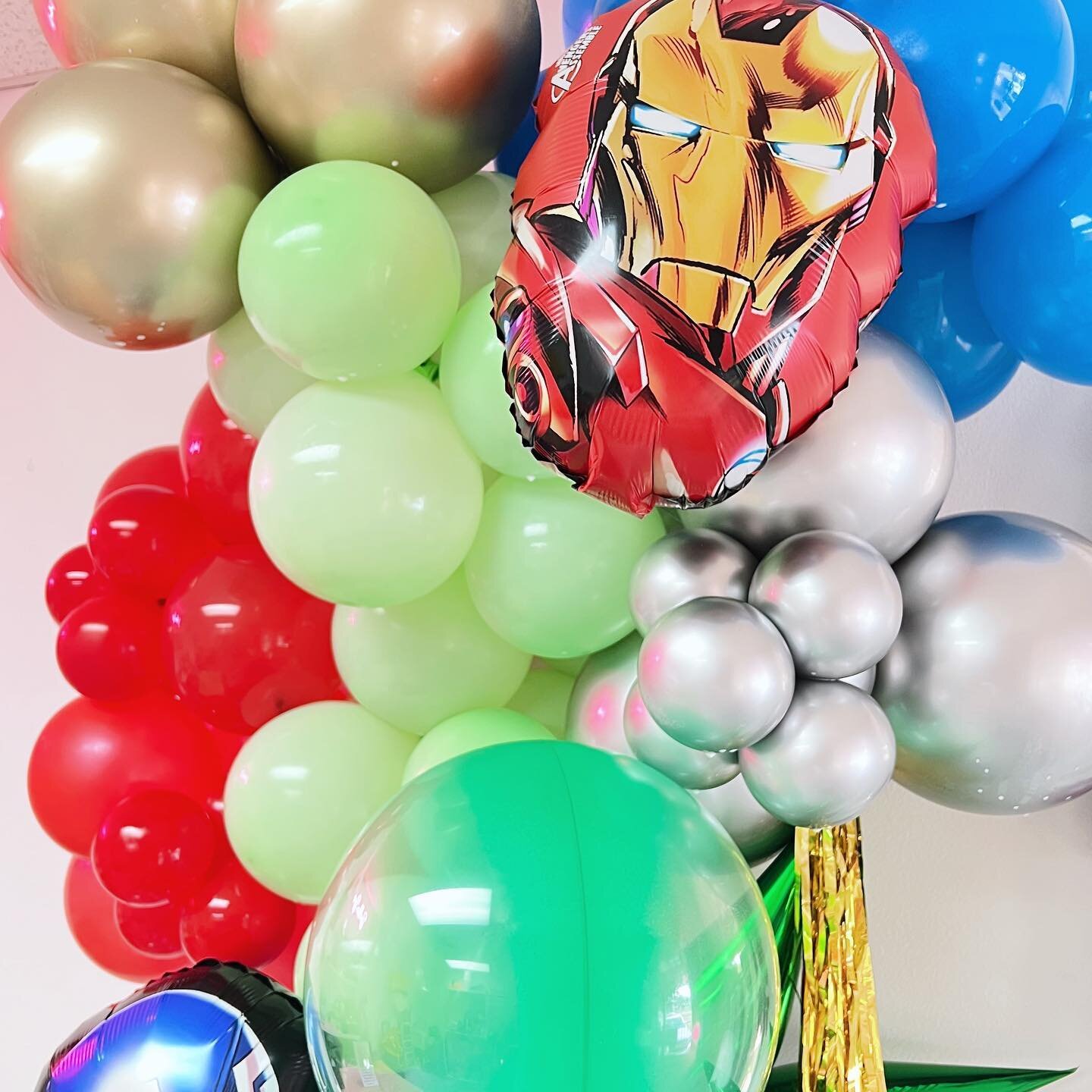 Check out our avengers inspired set up we have at our shop!It been a minute since had a set up&hellip;..Yesterday&rsquo;s set up got me so inspired that I got to the shop early and started blowing up balloons&hellip;.It was nice getting back into the