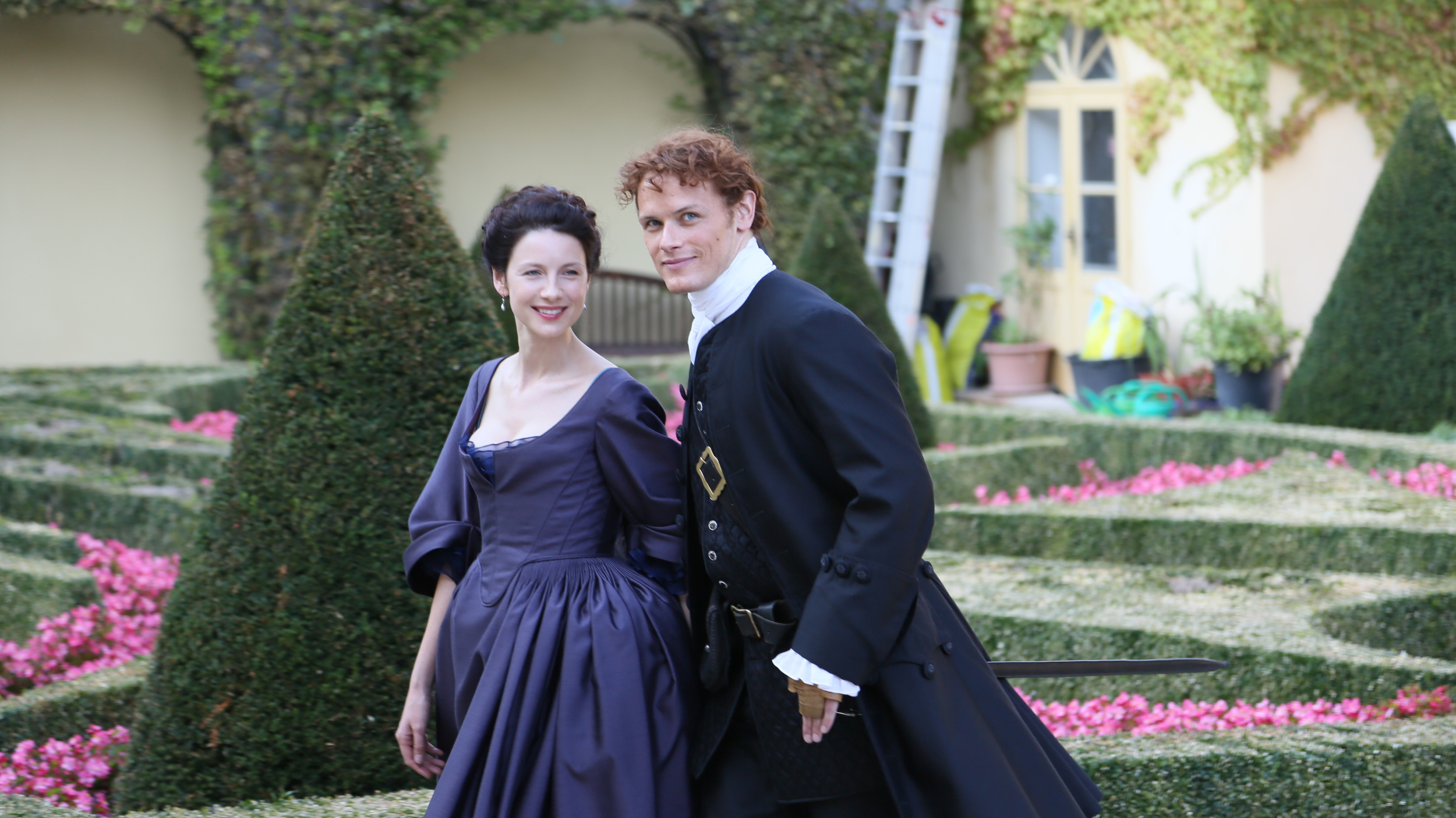 Outlander 2016! Sam Heughan and Caitriona Balfe talk about Season 2!