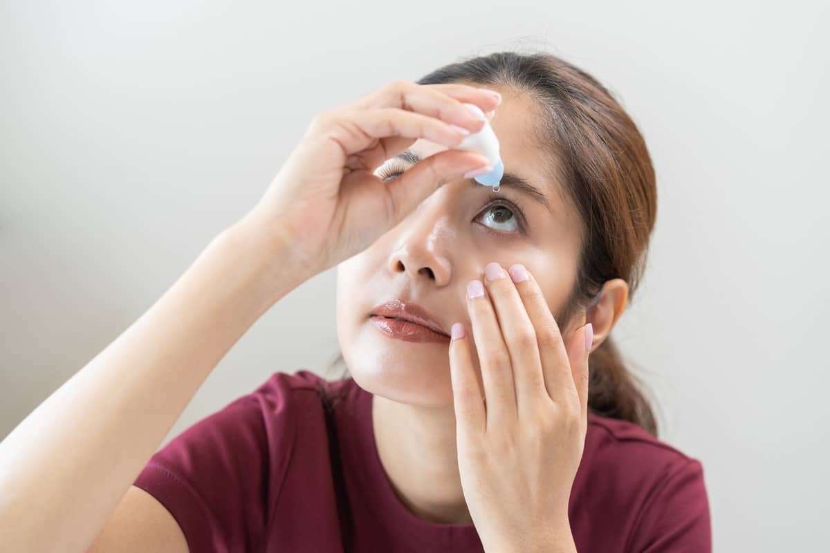 Eye Drops for Dry Eyes: How Eye Drops Manage and Treat Dry Eyes