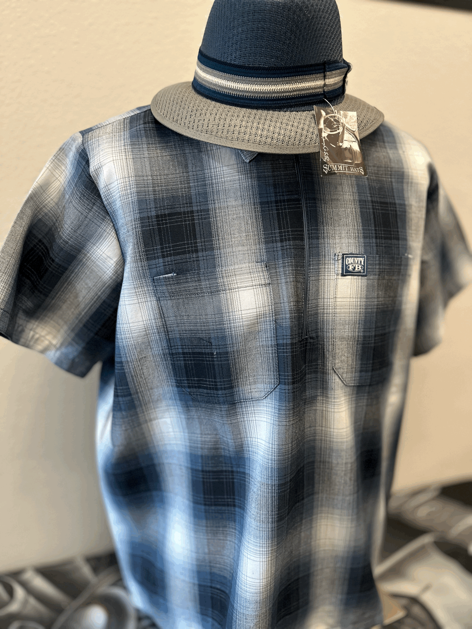 FB COUNTY SHORT SLEEVE 1/2 ZIP CHECKER SHIRT — Firme Estilo