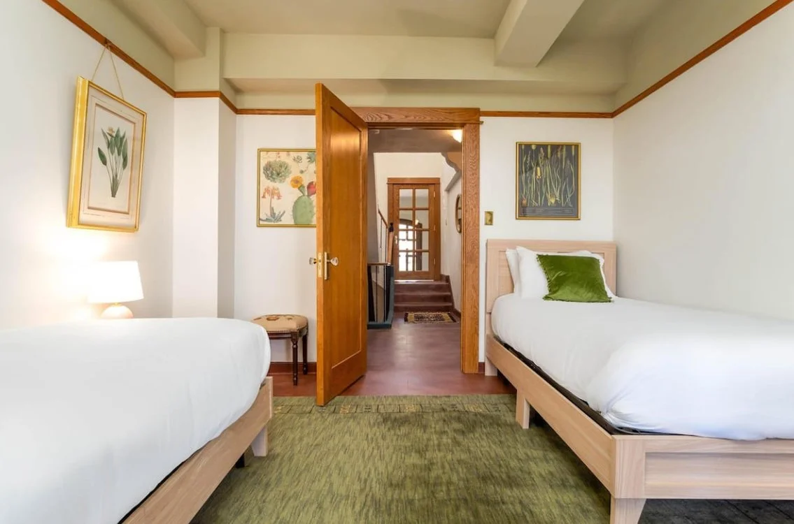 Gallery — The Little Daisy Jerome