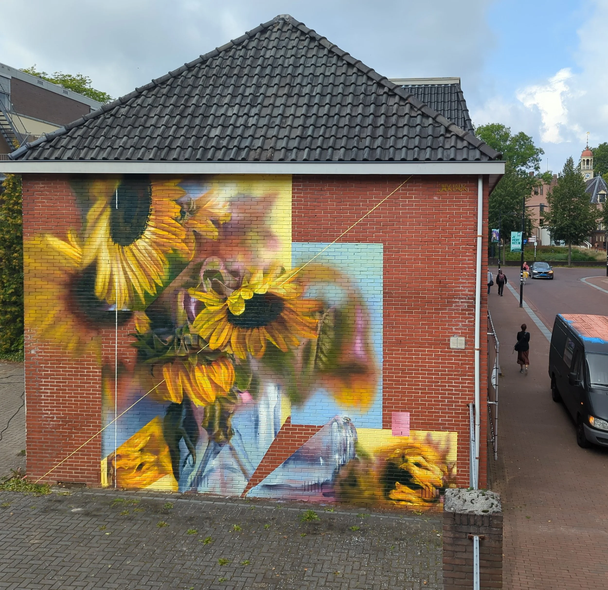 Goghflower whole.jpg