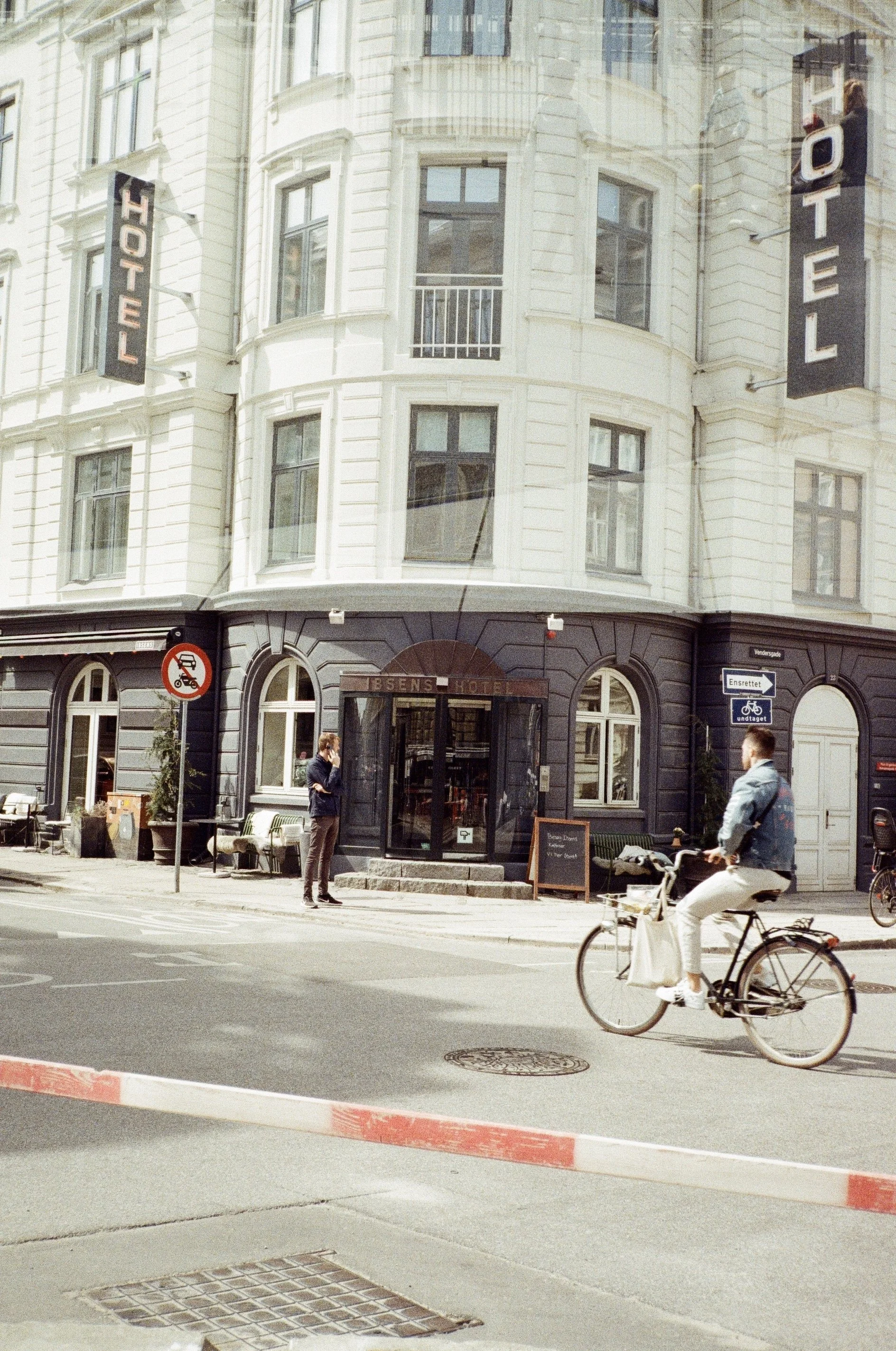 0460-07.jpg