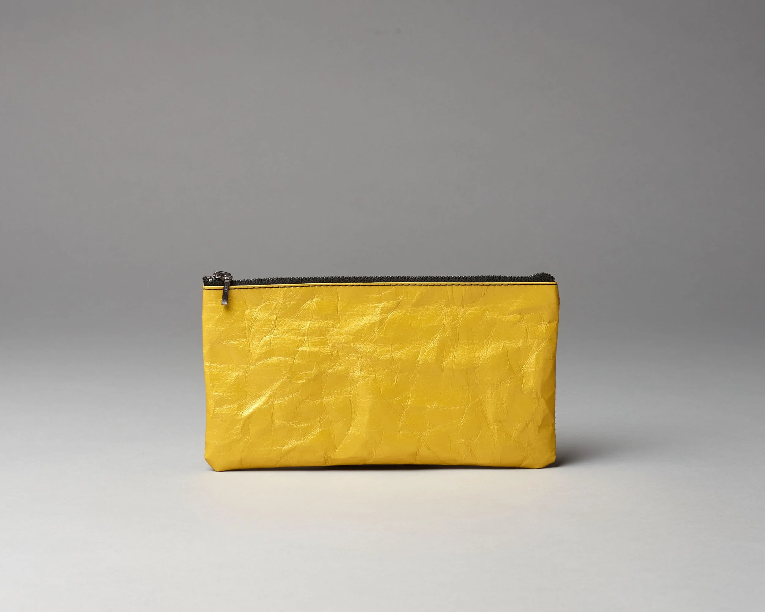 Pouch ポーチ メタリックイエロー