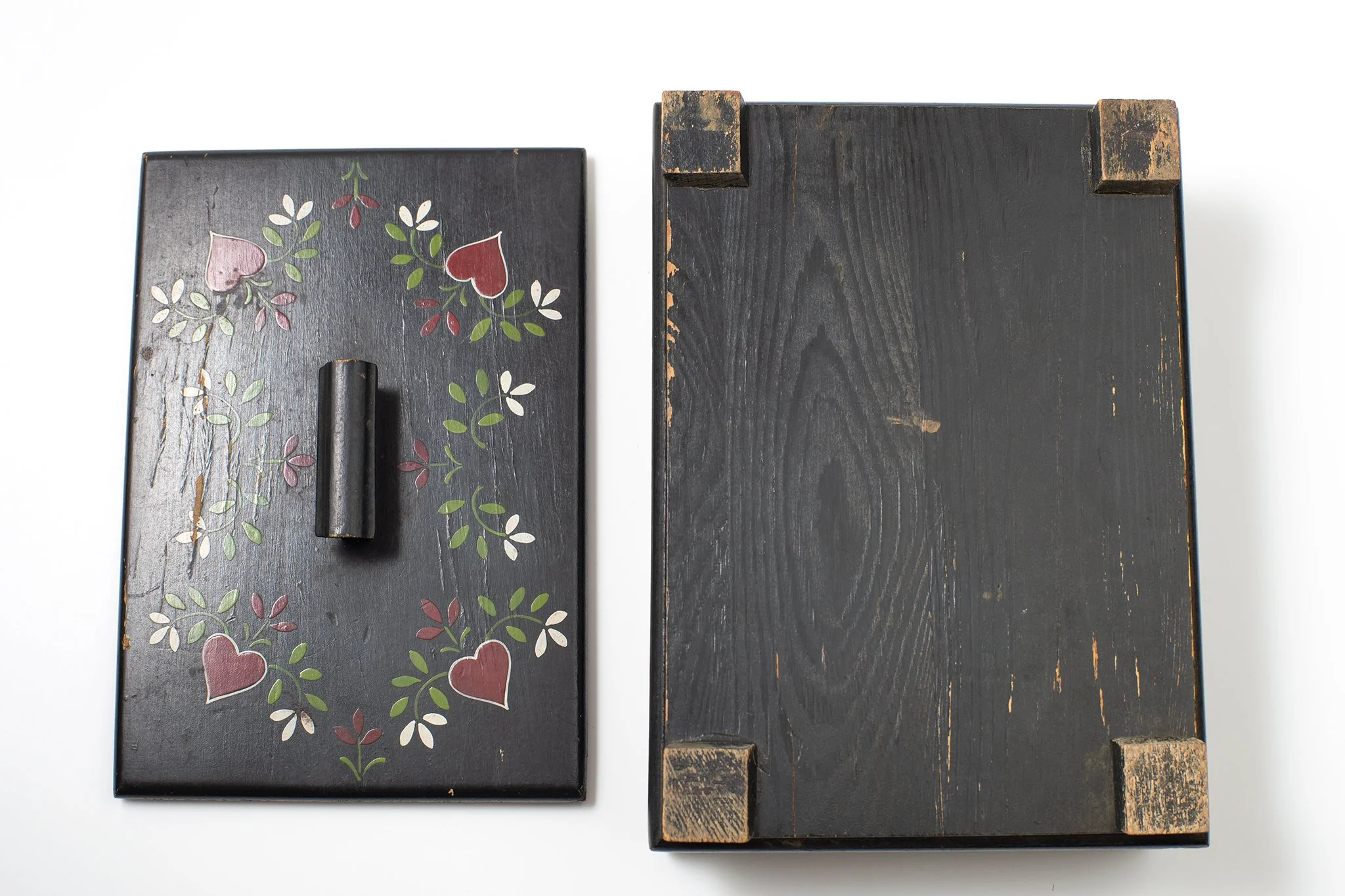 Hand-Painted Heart Pattern Wooden Box (ハンドペイント ハートパターン ウッドボックス)