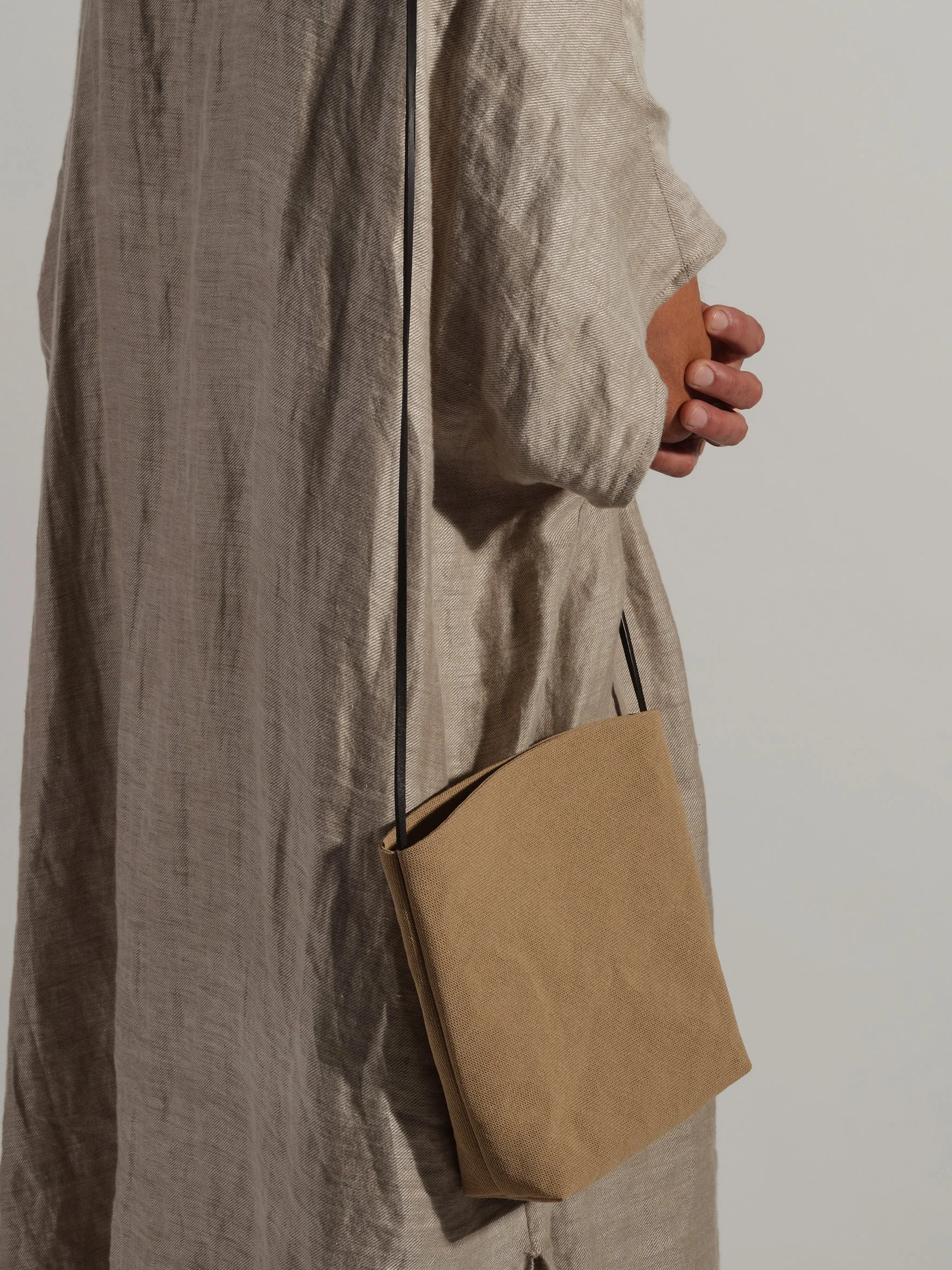 PLAZA Panama Paper Shoulder Bag