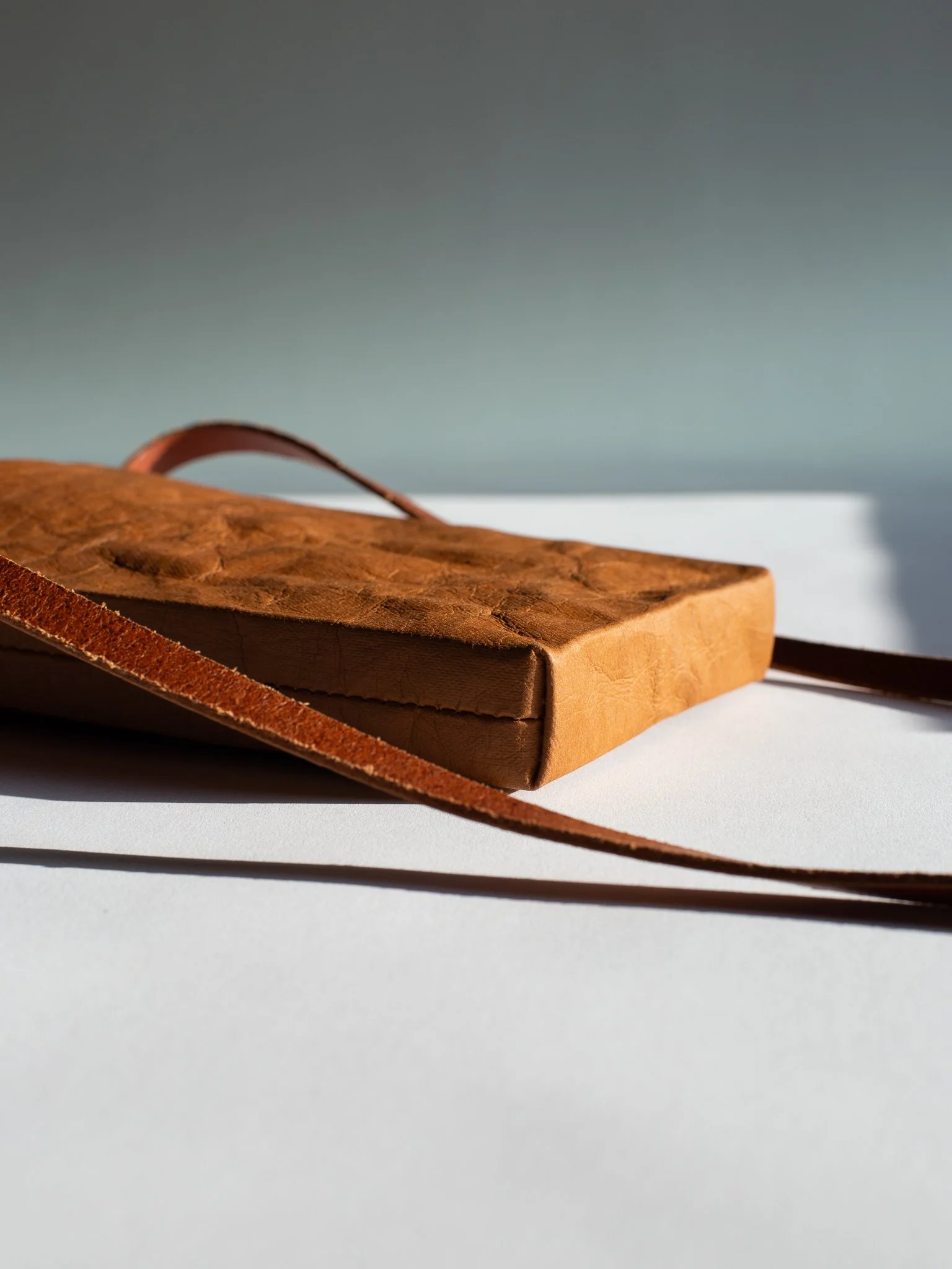 BAR Plant Dyed Paper Shoulder Bag