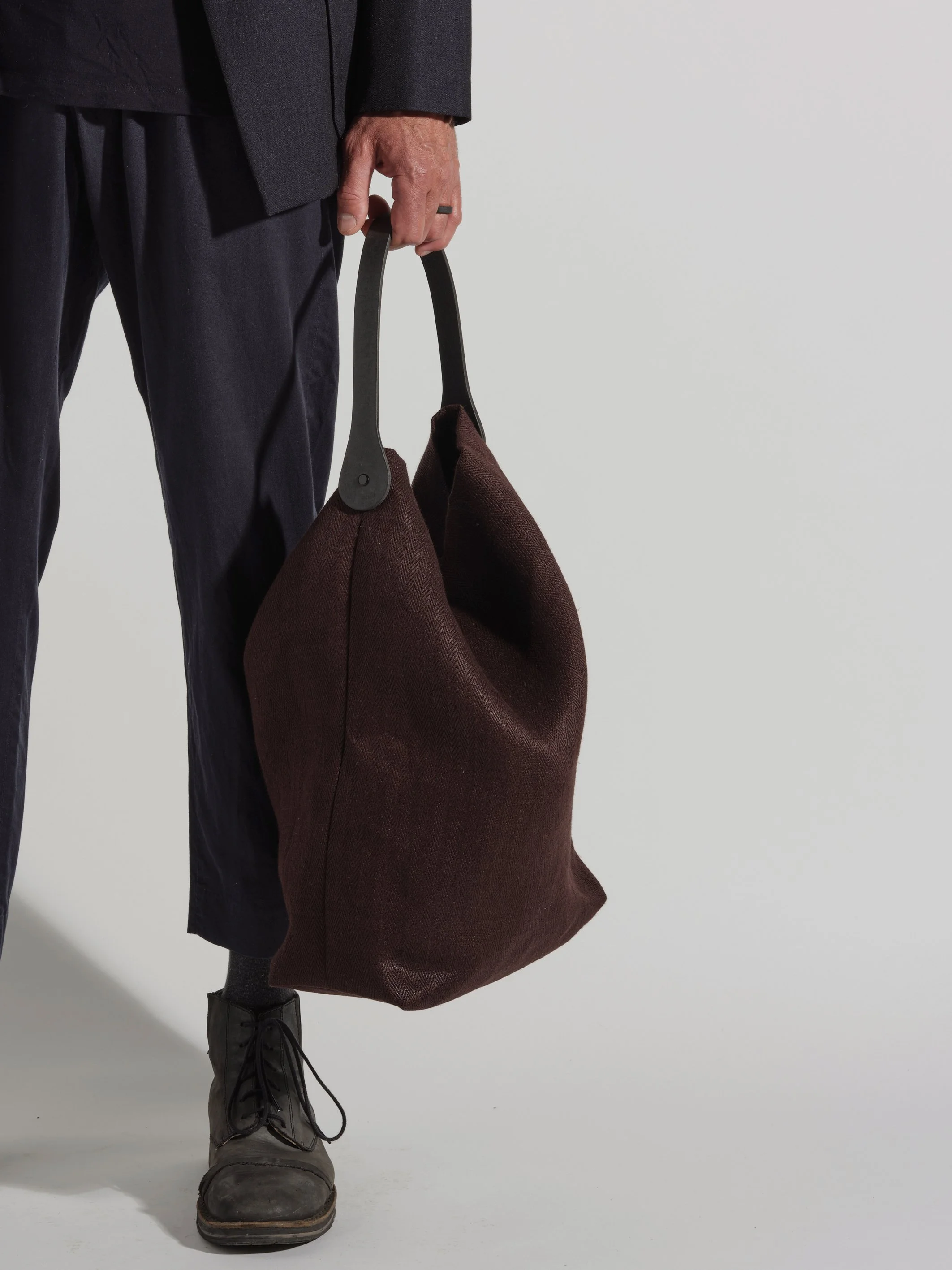 BUCKET Linen Bag with "Tor" Paper Grip Handle