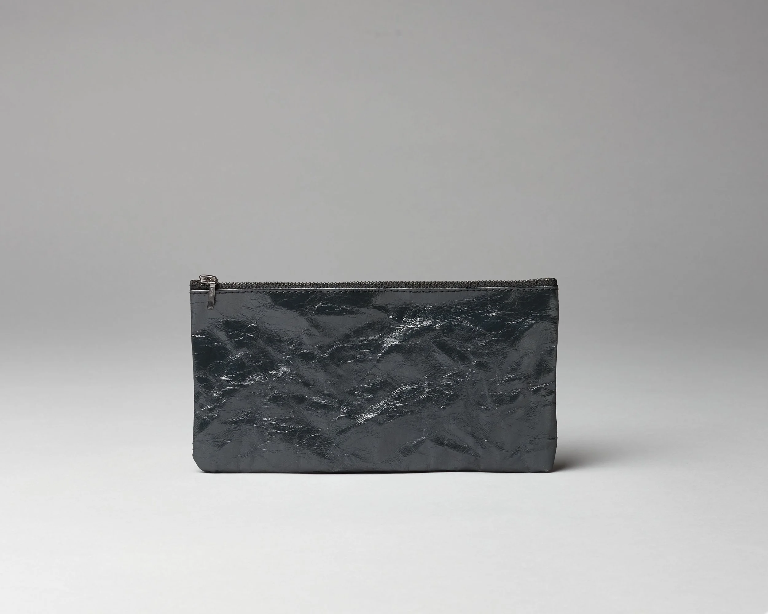 Pouch ポーチ メタリックグレー