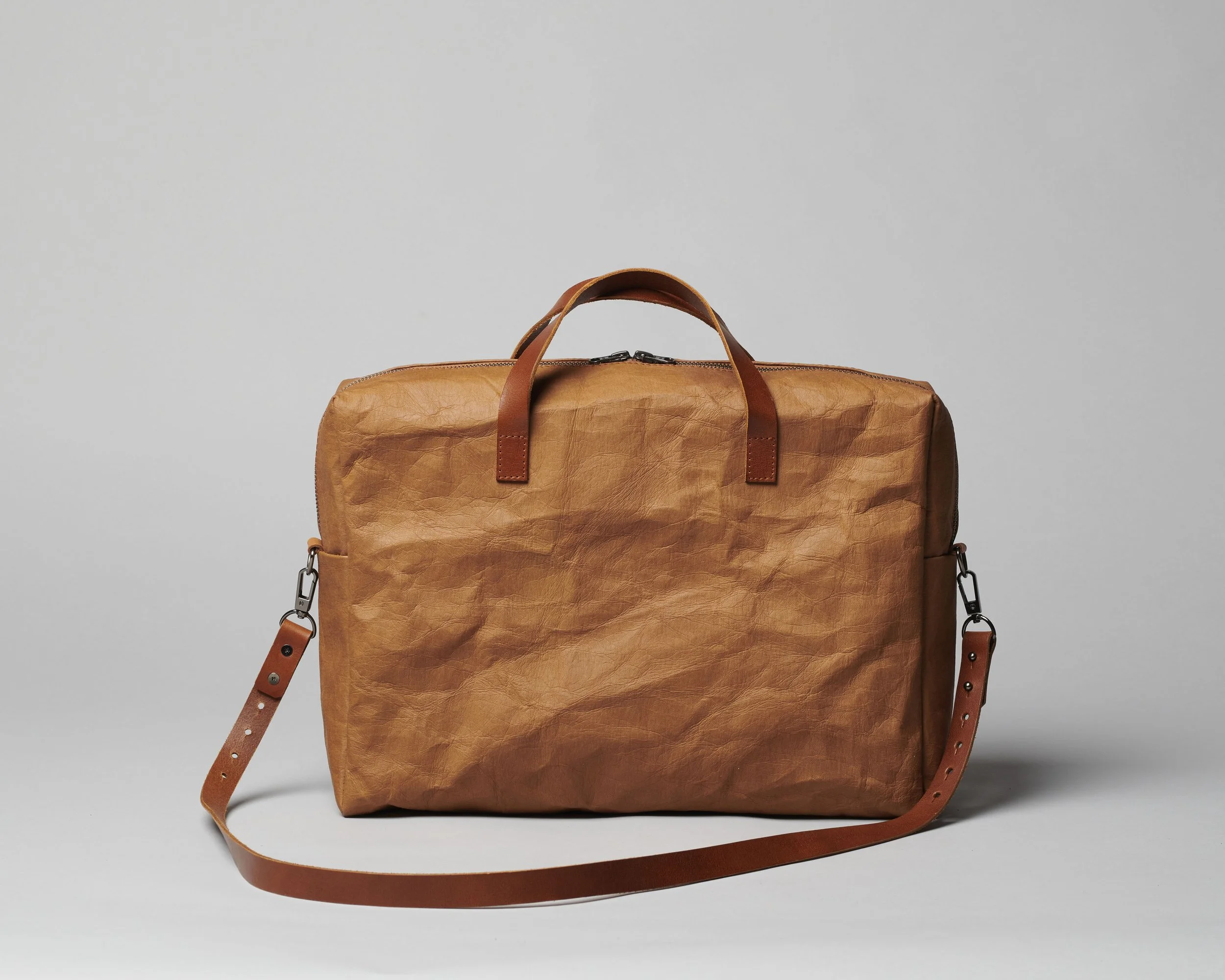 DIPLOMAT Plant Dyed Paper 2WAY Bag