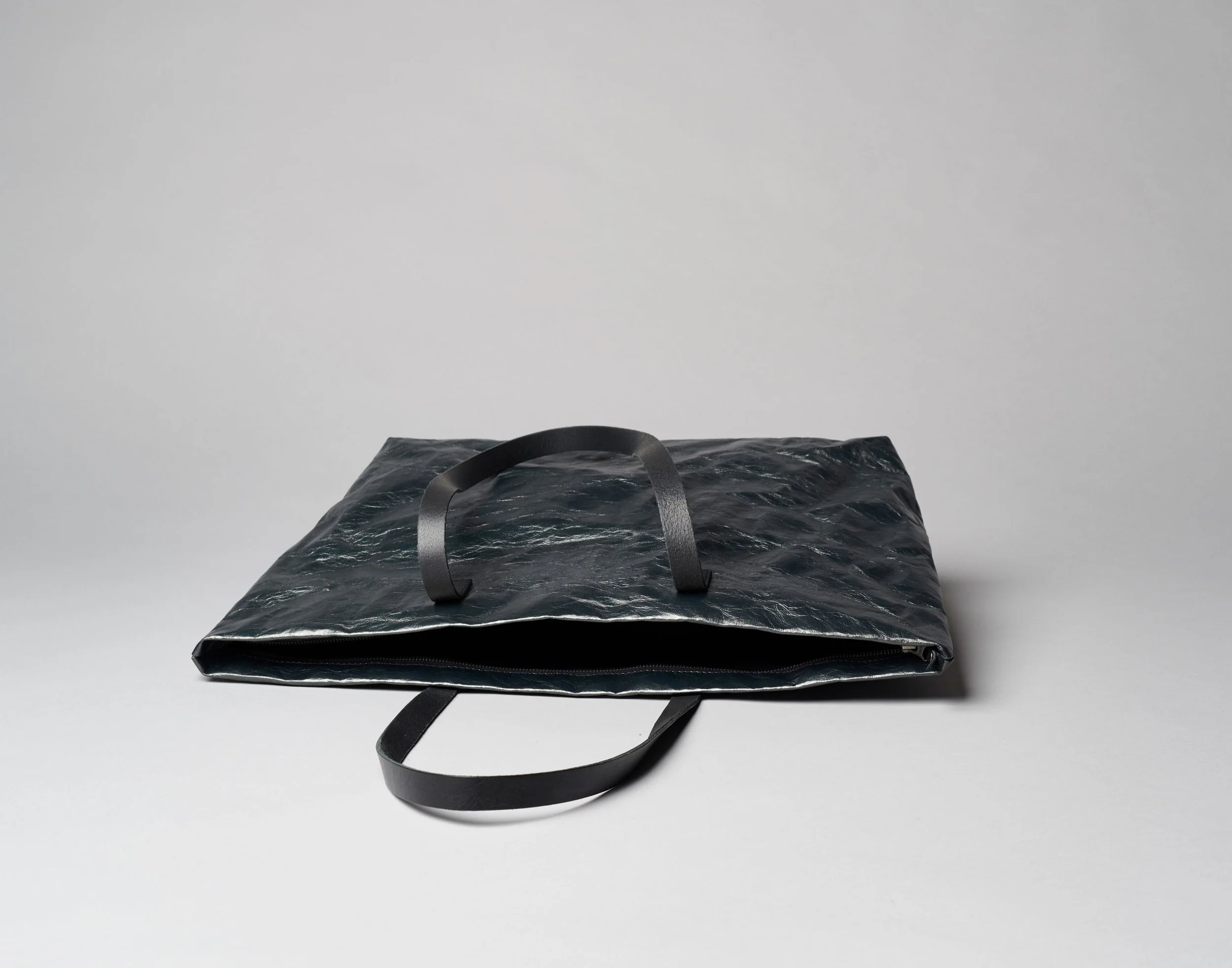 TRANSPORTER (トランスポーター) Tote Bag