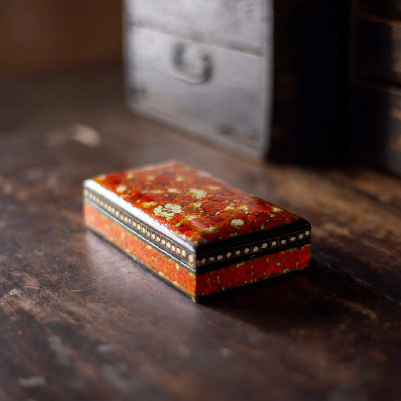 Hand-Painted Flower Pattern Wooden Box (ハンドペイント フラワーパターン ウッドボックス)