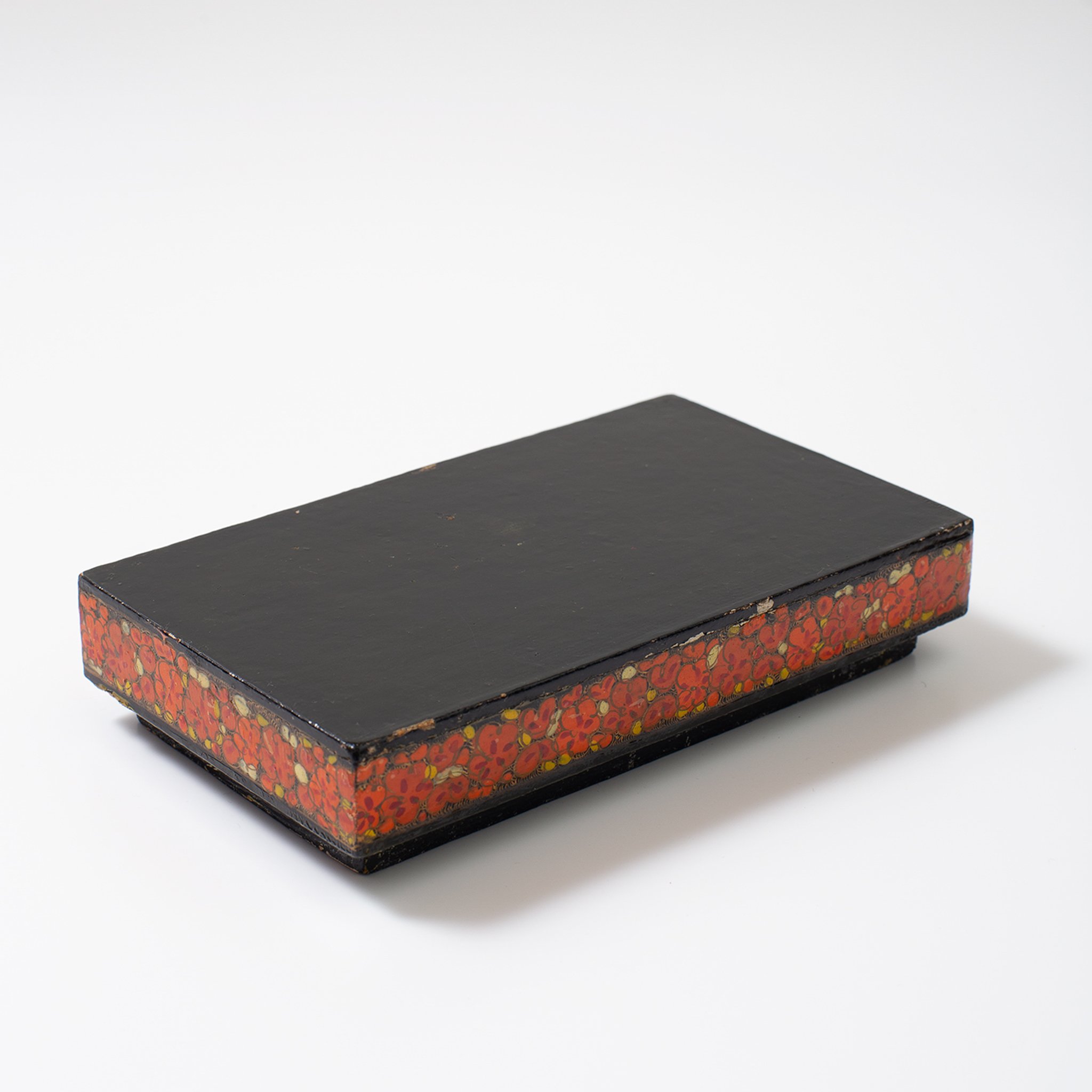 Hand-Painted Flower Pattern Wooden Box (ハンドペイント フラワーパターン ウッドボックス)