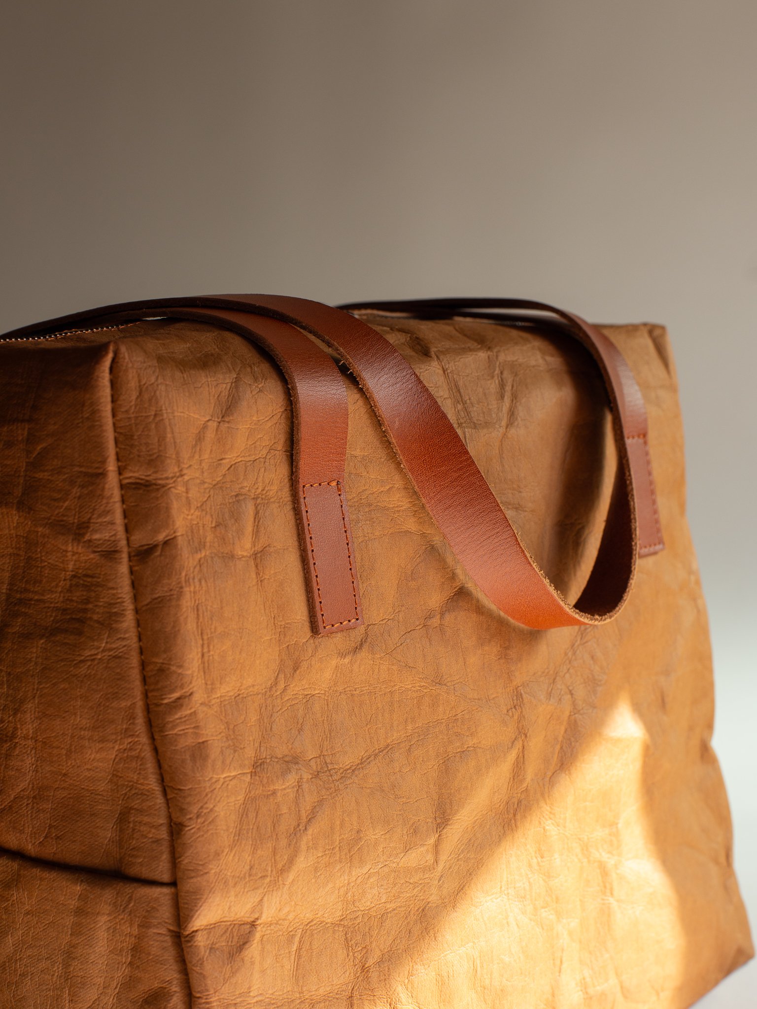 VISITOR Plant Dyed Paper Boston Bag