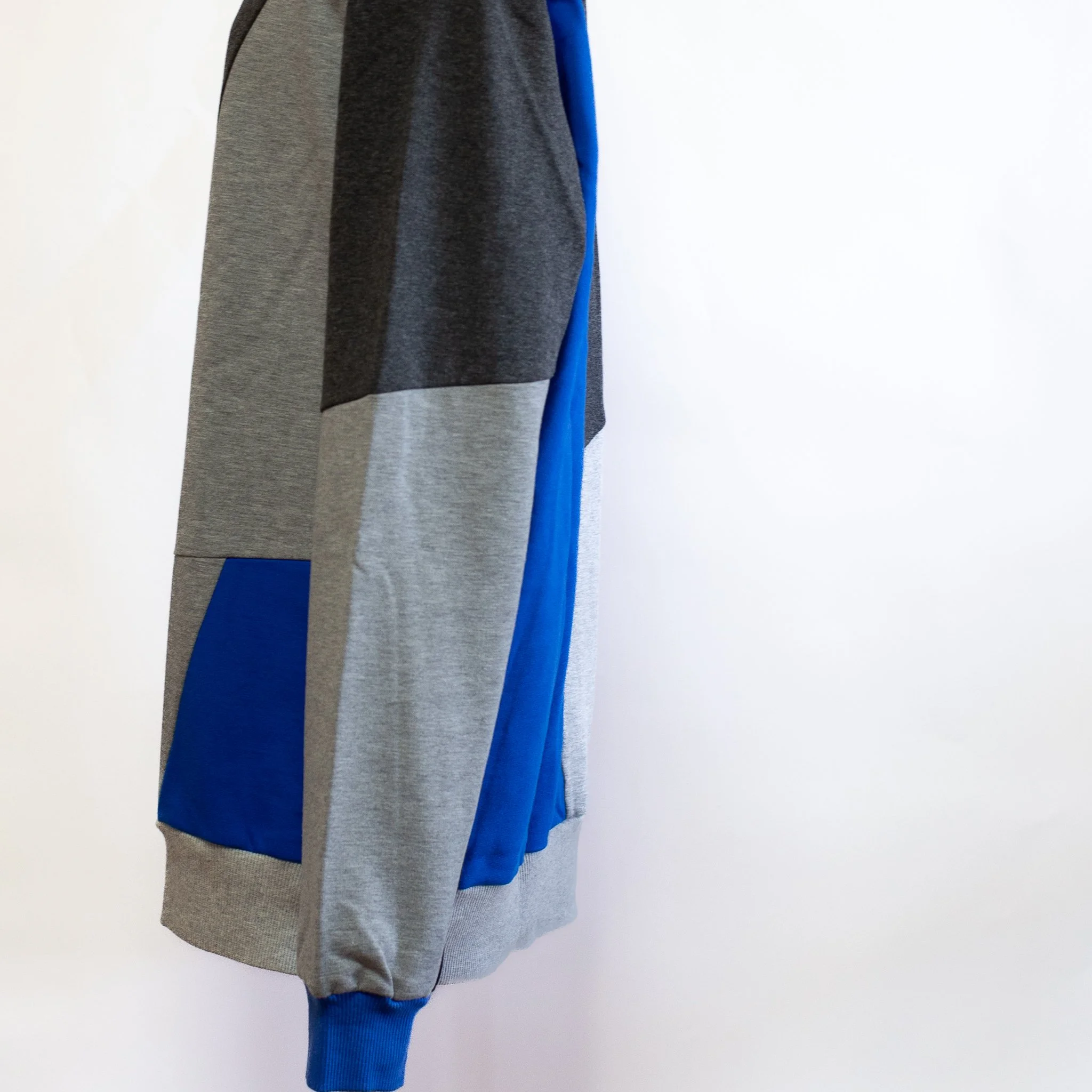 CROOKED - Designers Patchwork Sweatshirt (デザイナーズ パッチワーク スウェットシャツ)