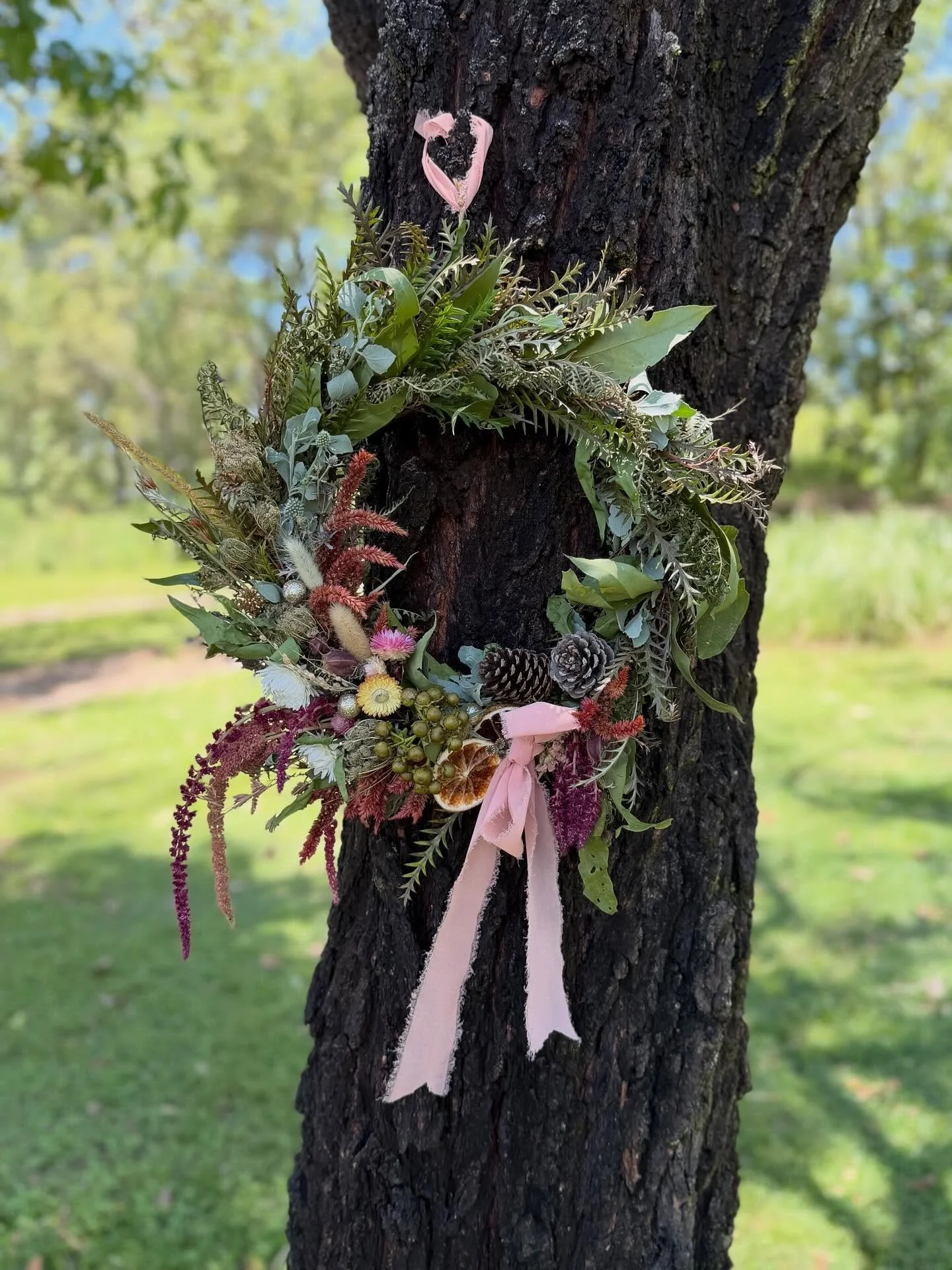 Our final dried flower wreath workshop this morning. I am always so impressed with the creativity these workshops bring out. Same flower options but stunningly different wreaths created. 

The feedback I receive means so much. I just wanted to share 