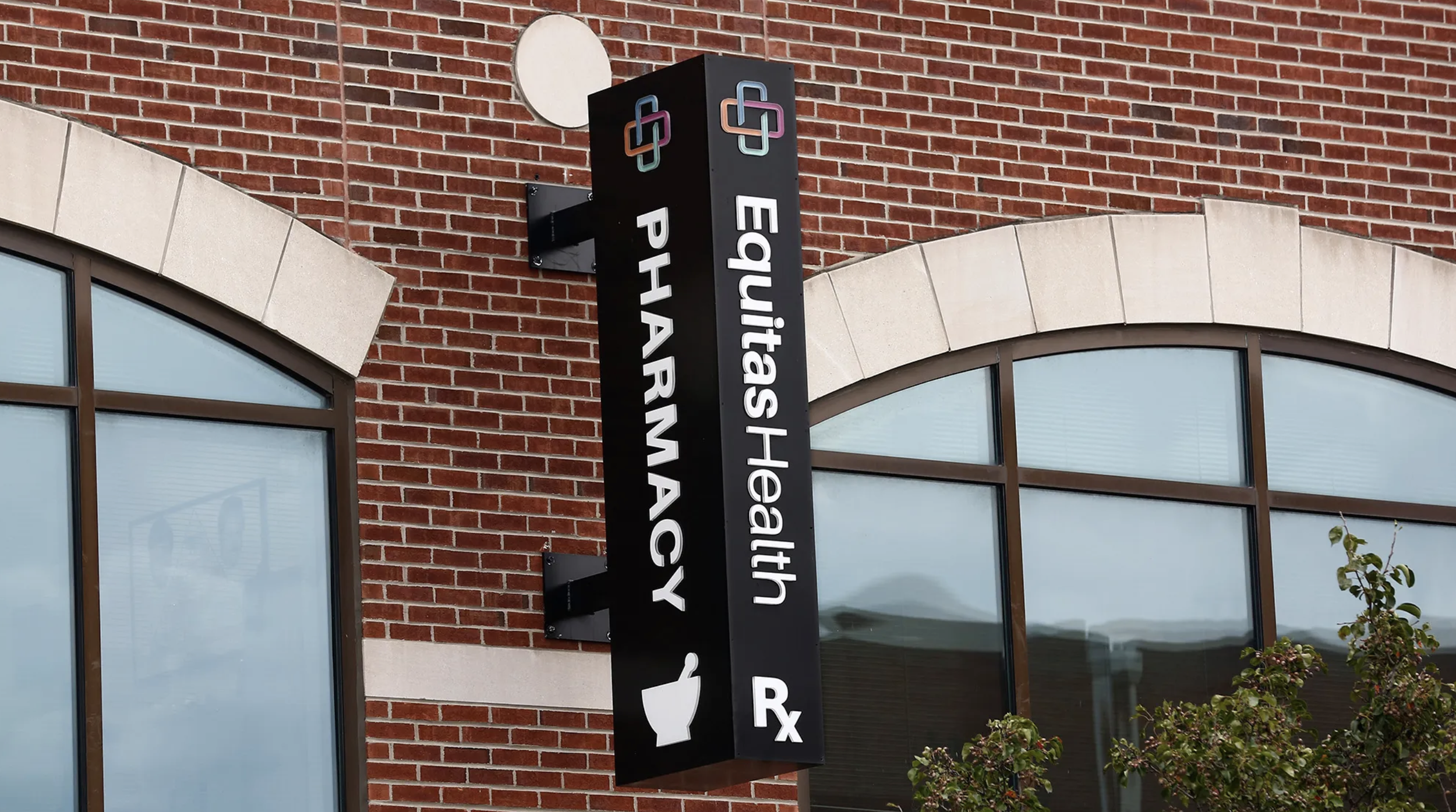 Frontline Workers at Equitas Health Take Steps to Form Union With OFT-AFT