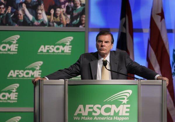 Legendary Former AFSCME President Jerry McEntee Dies