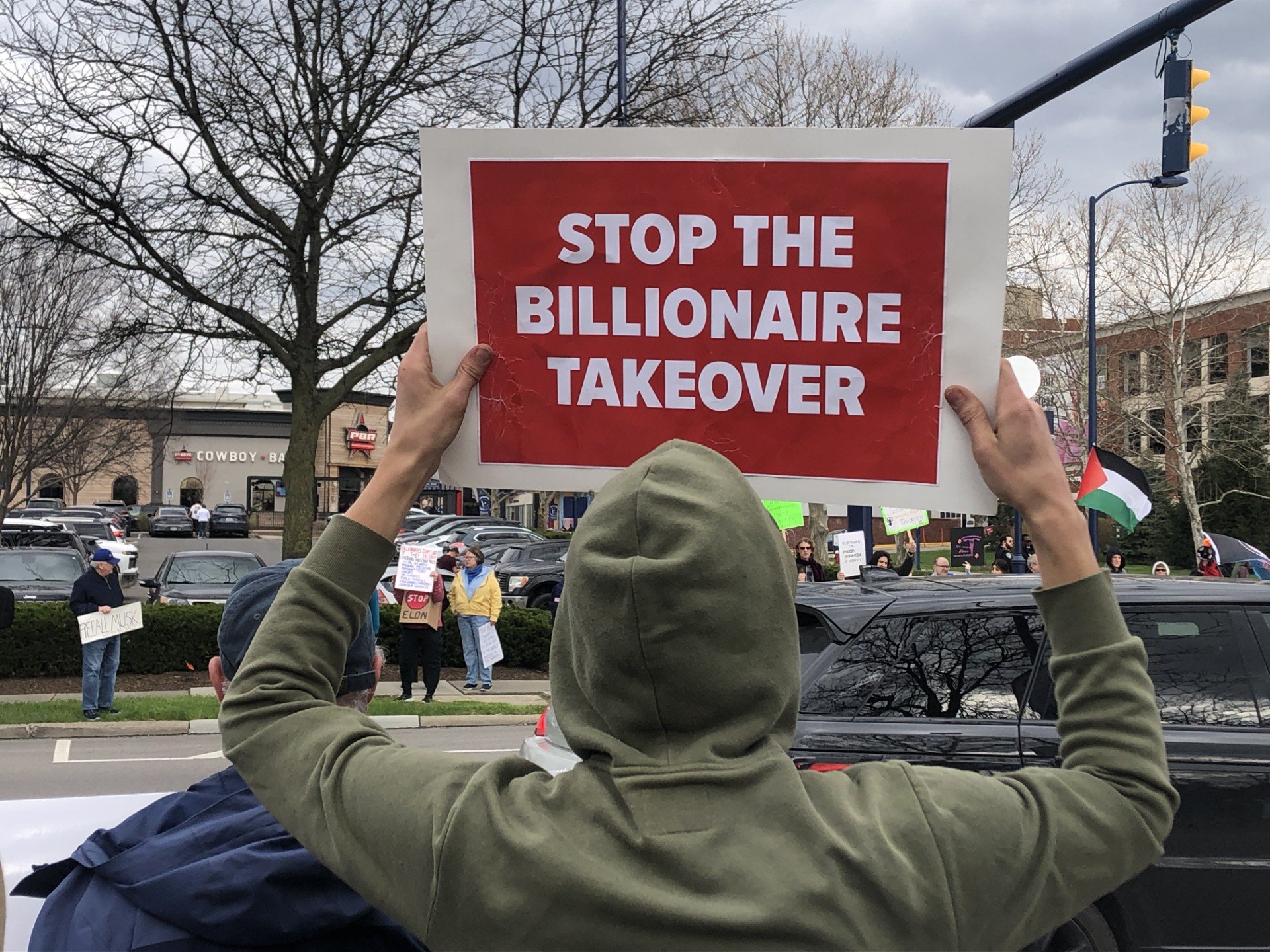 CEO Pay Soared In 2025, 20 Times Faster Than Workers’ Pay