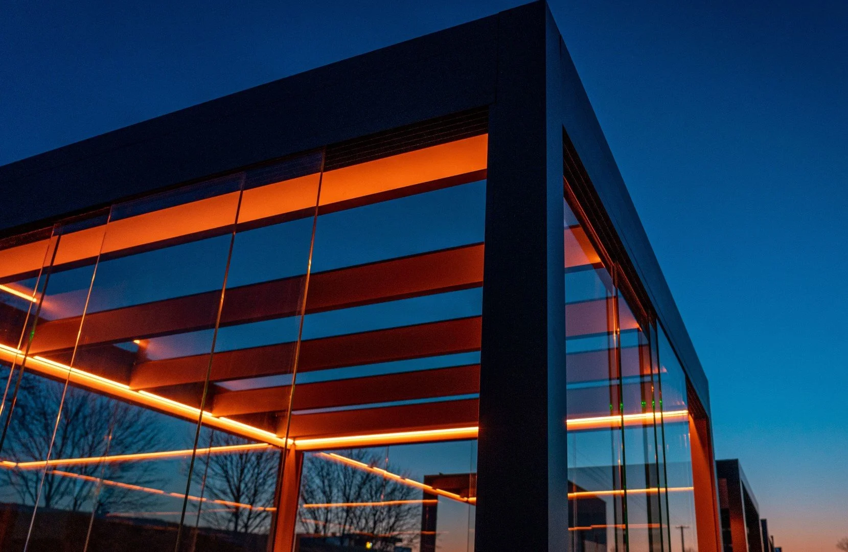 Perola_AYE_LP_Glasdak_LED_Oranje (Large).jpeg