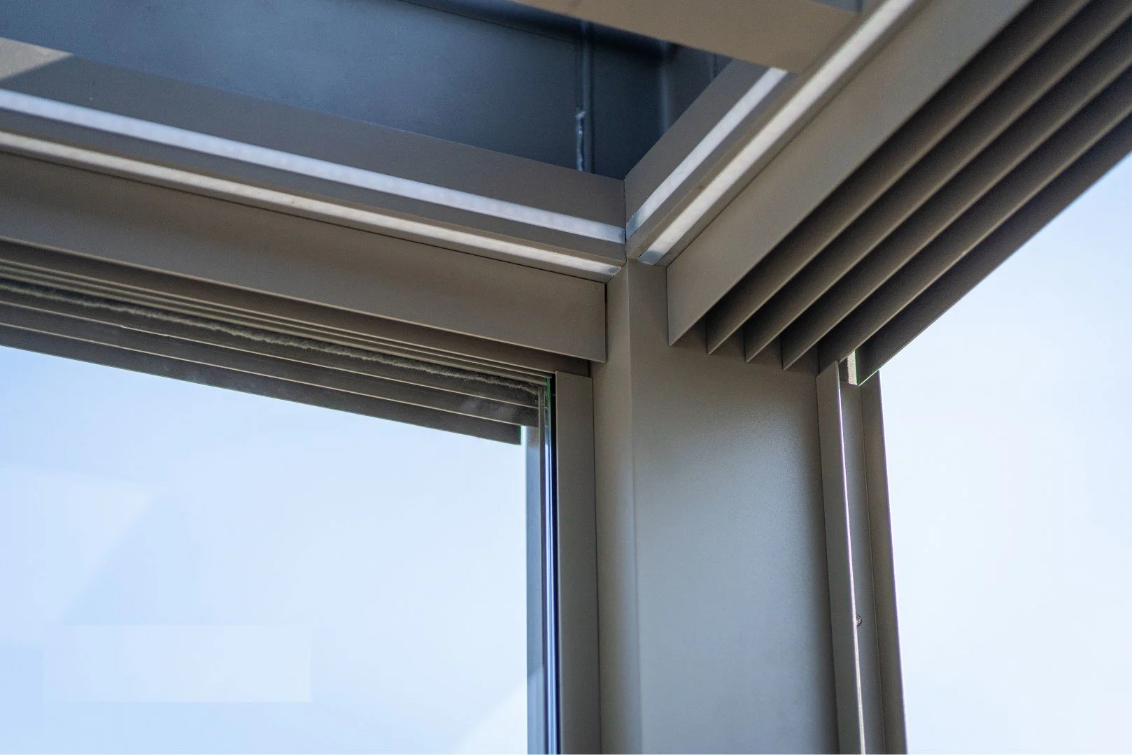 Perola_AYE_LP_Glasdak_Binnenhoek_LED_uit (Large).jpeg