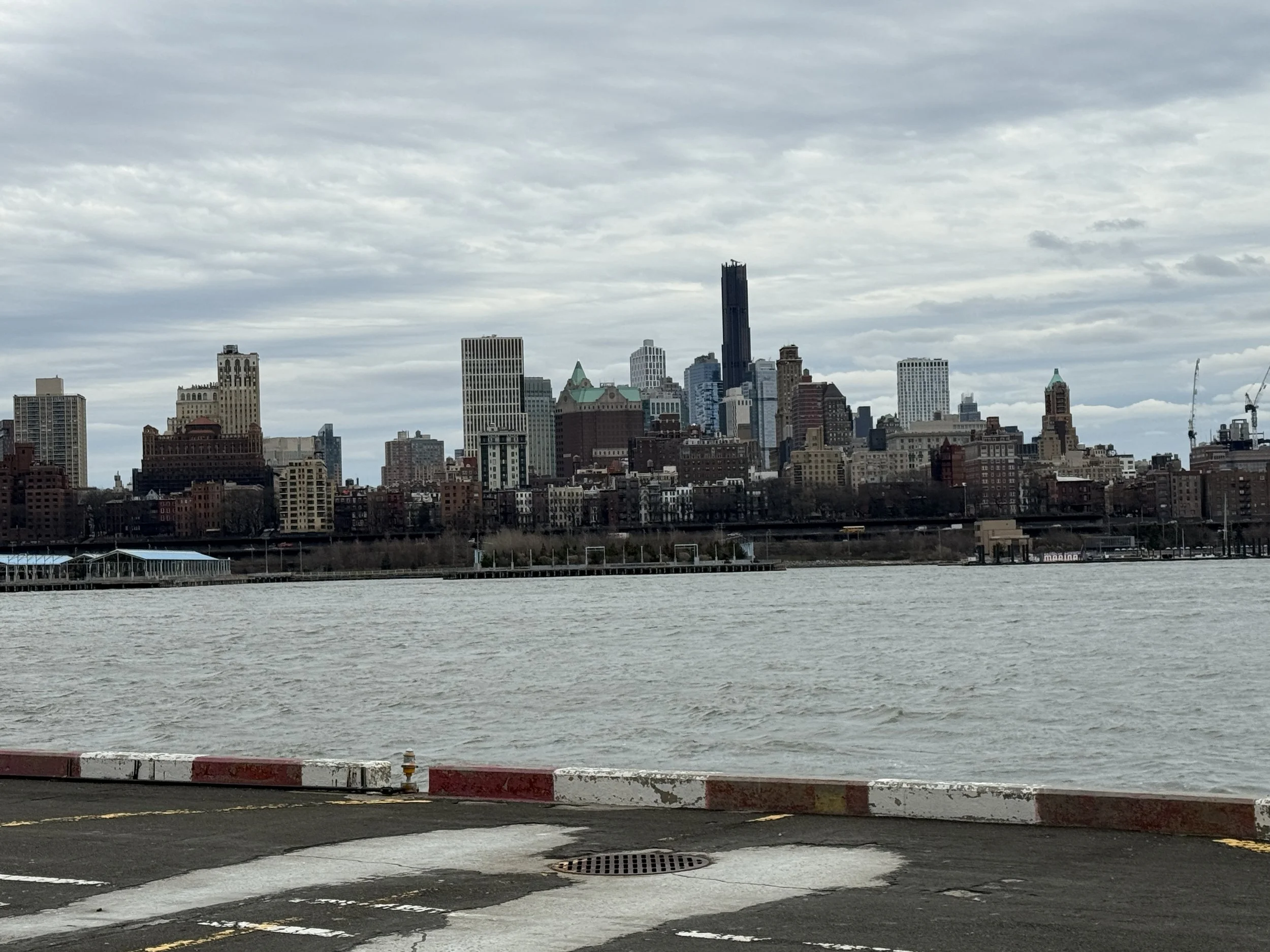 helipad_waterfront_IMG_7814.JPG