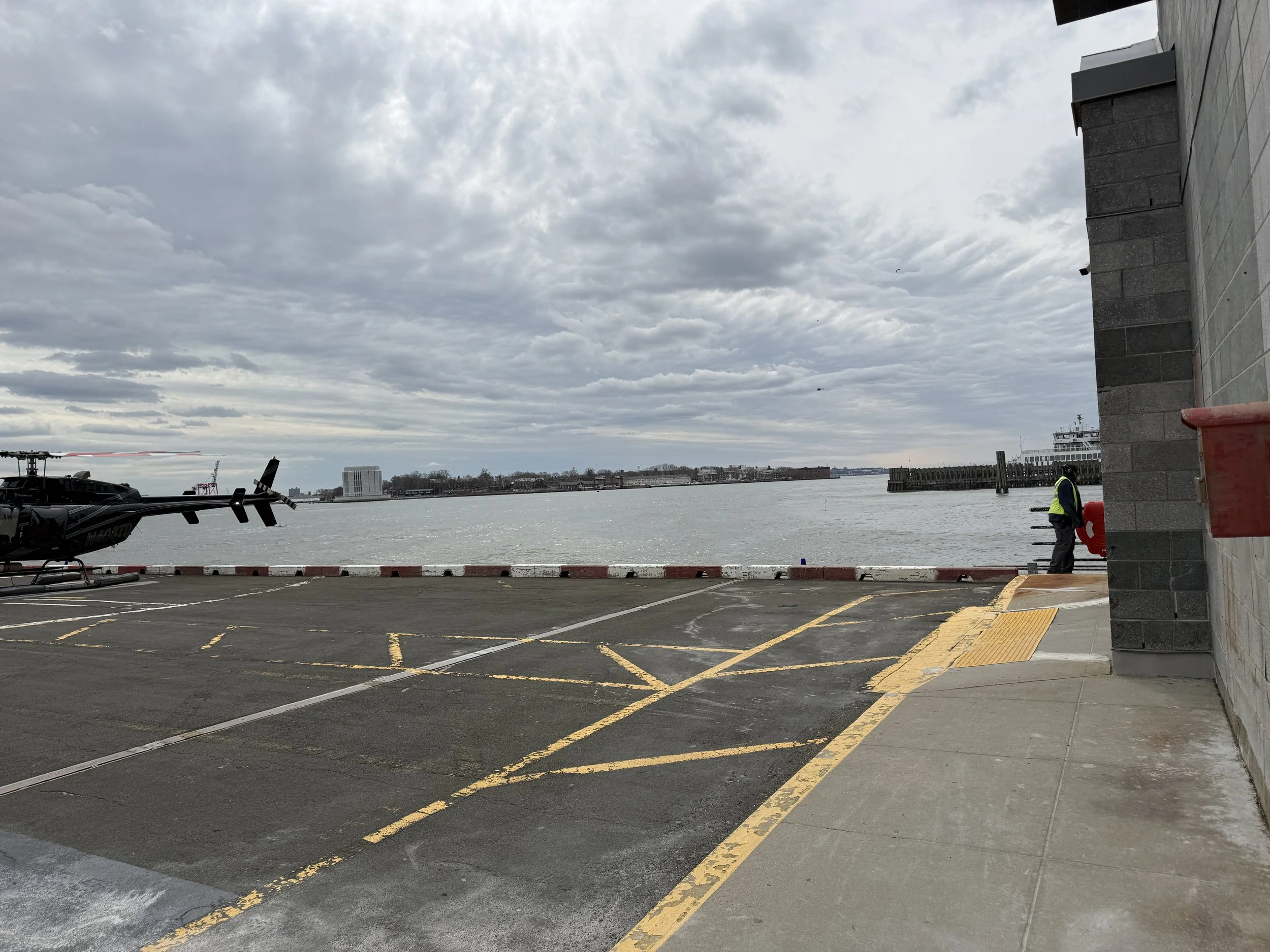 helipad_waterfront_IMG_7796.JPG
