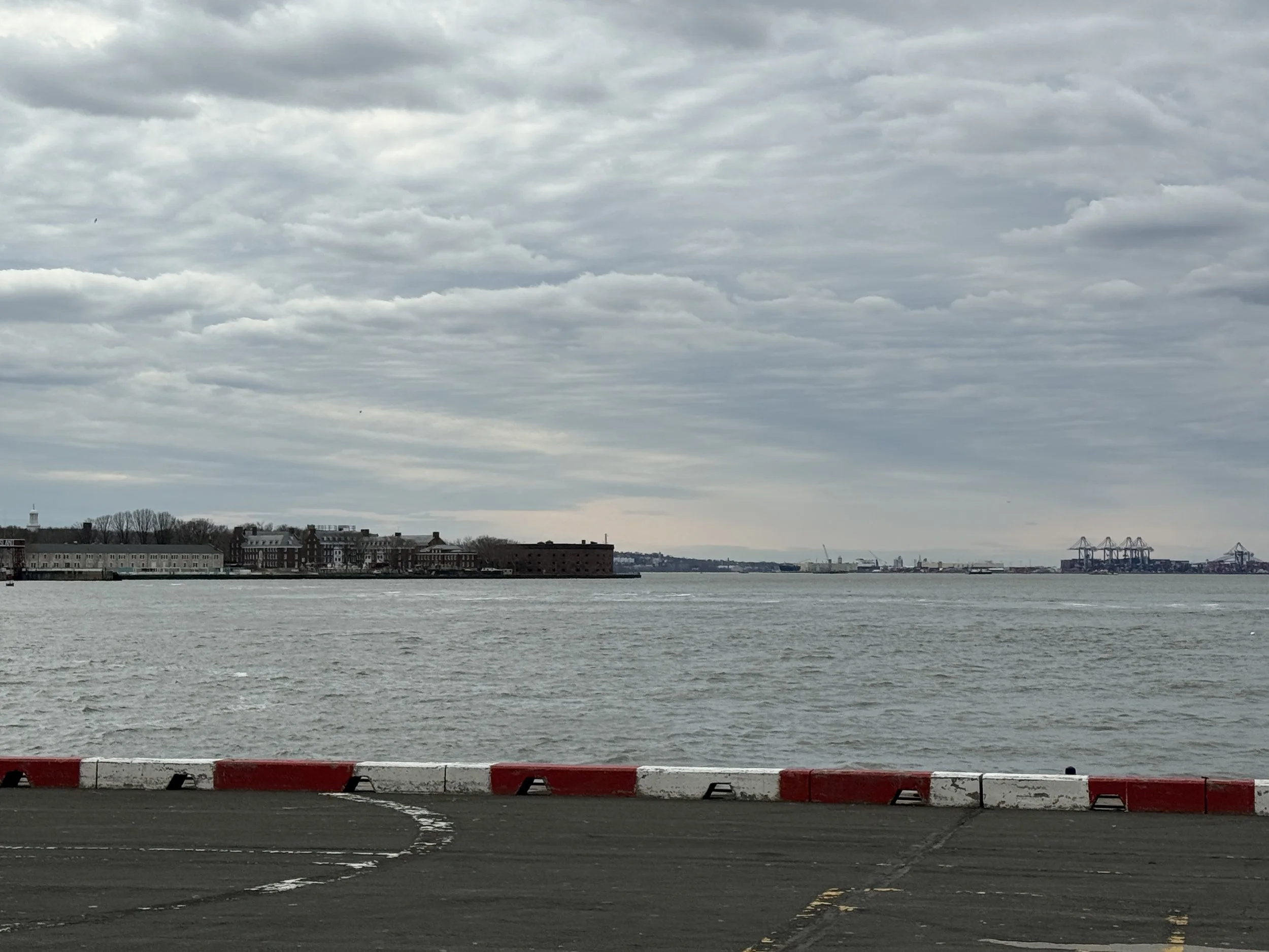 helipad_waterfront_IMG_7807.JPG
