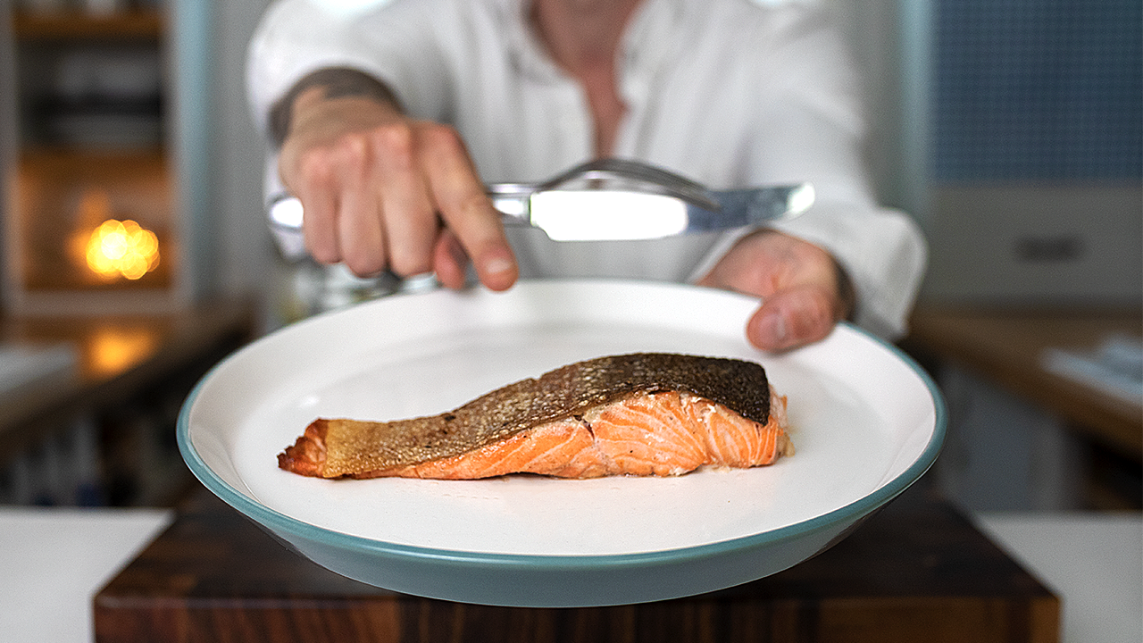 How to pan fry Salmon